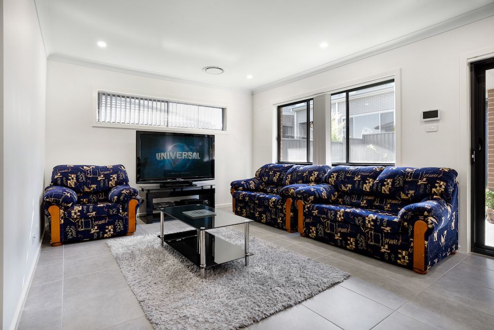 35 Sweetman Circuit, Denham Court, NSW 2565
