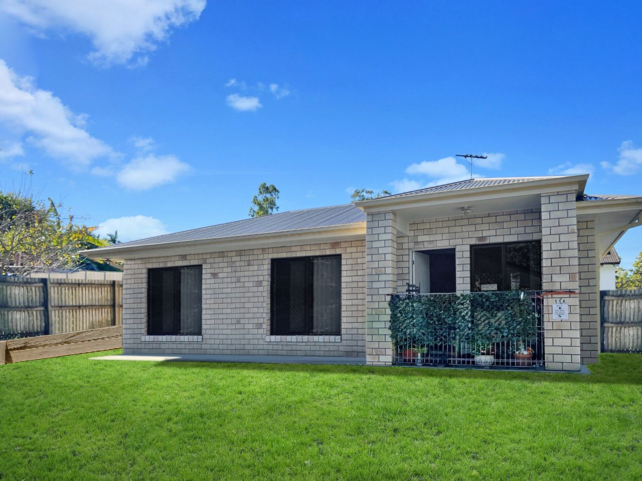 11 & 11A Plunkett Street, Woodridge, QLD 4114