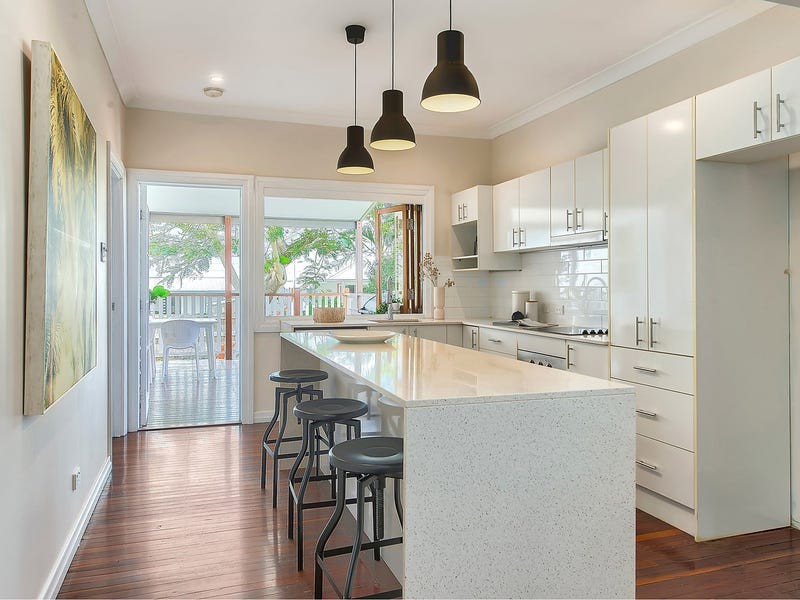 19 Hamilton Avenue, Hendra, QLD 4011