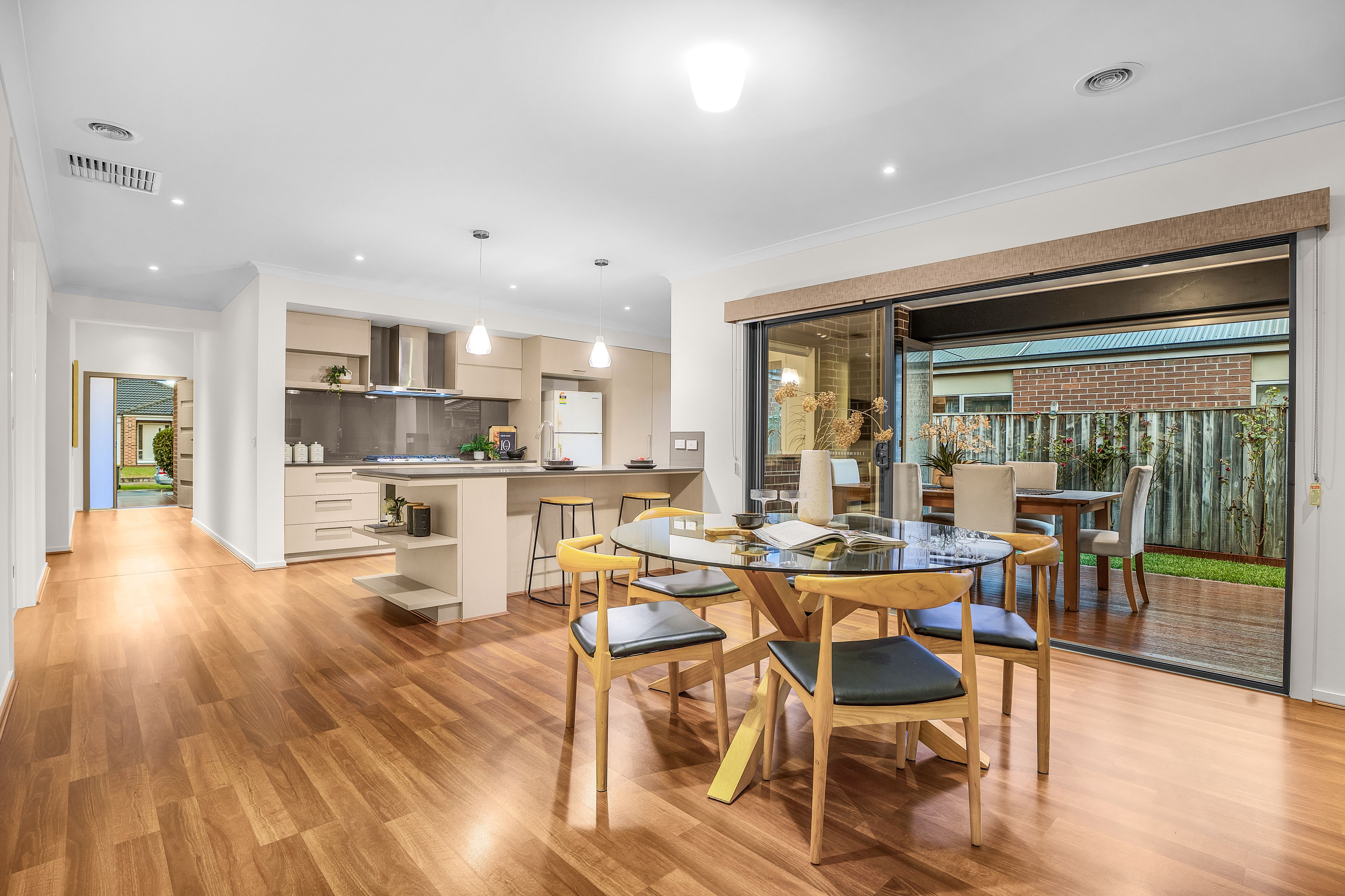 5 Sebago Terrace, Cranbourne North, VIC 3977