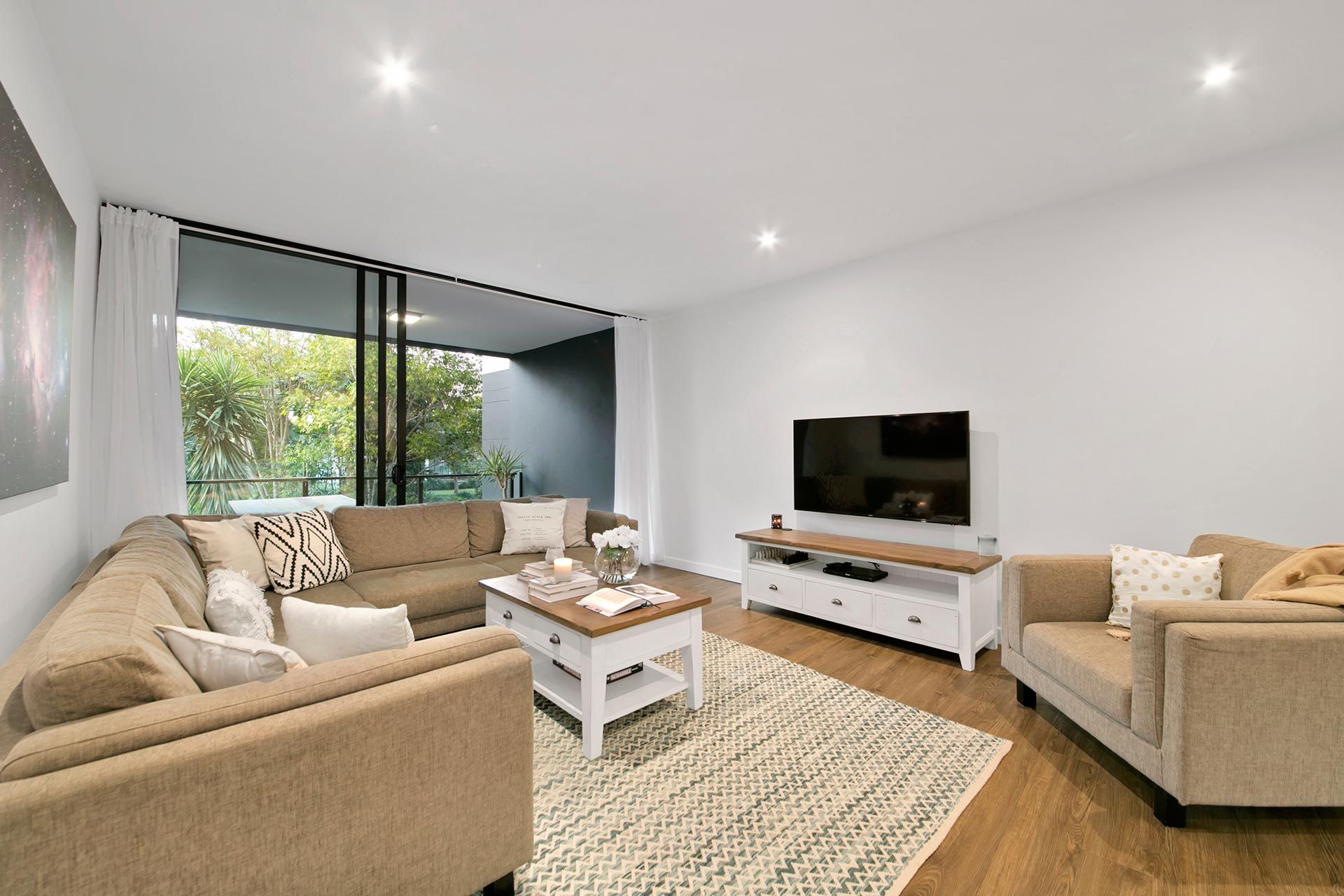 239/10 Pidgeon Close, West End, QLD 4101