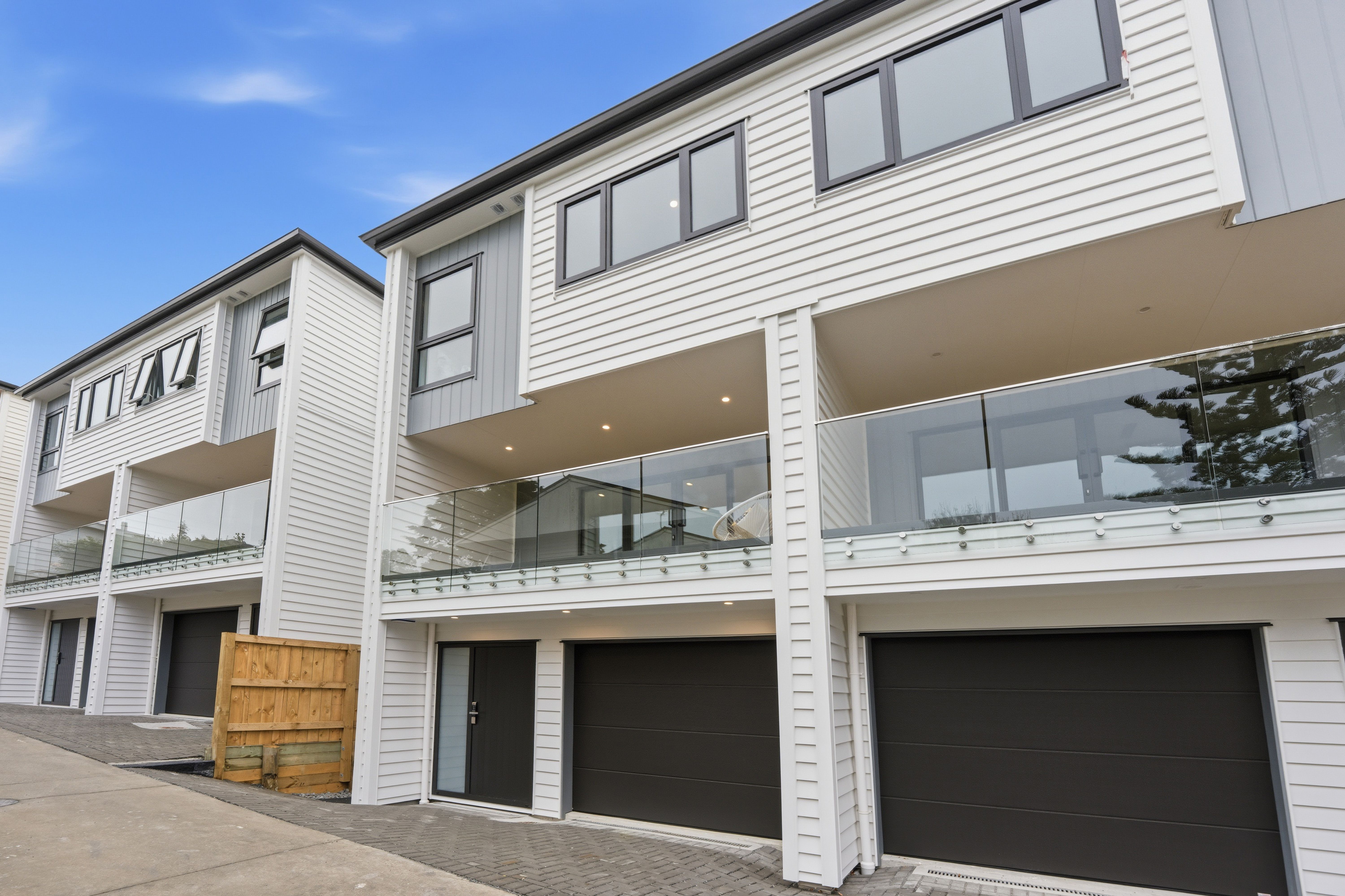 2/20 William Souter Street, Forrest Hill, North Shore City