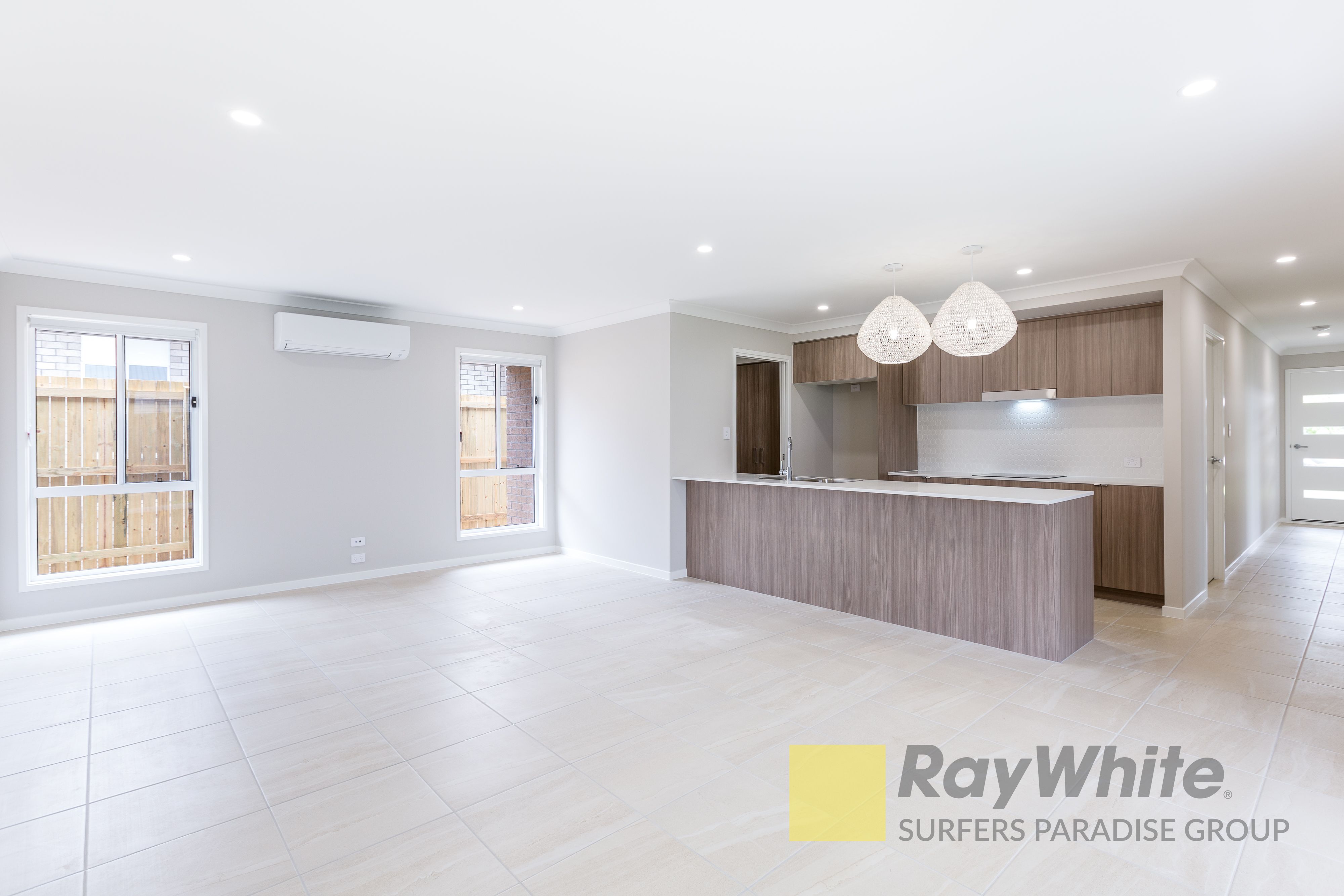 11 Niche Glade Circuit, Maudsland, QLD 4210