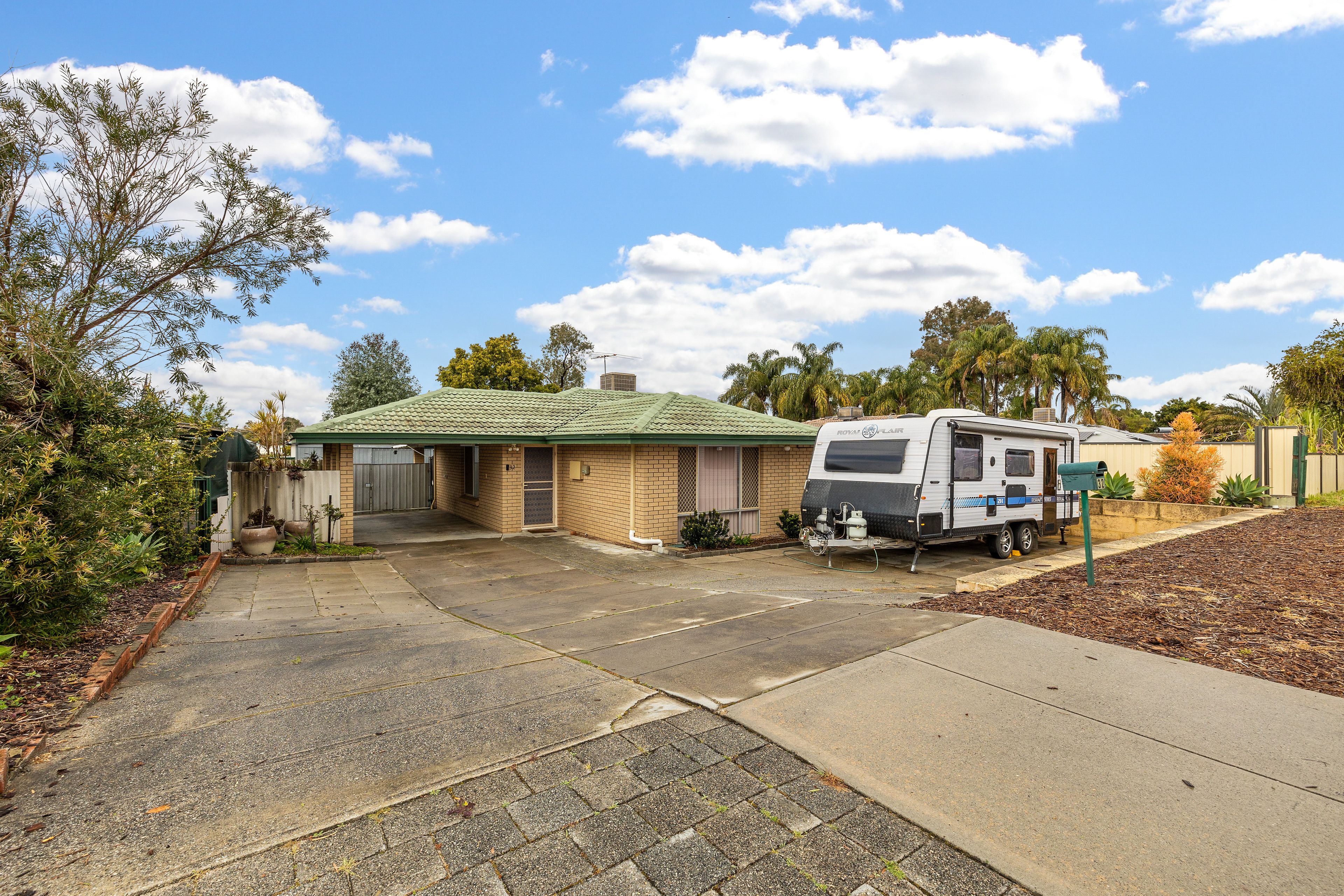 32 Maguire Avenue, Beechboro WA 6063