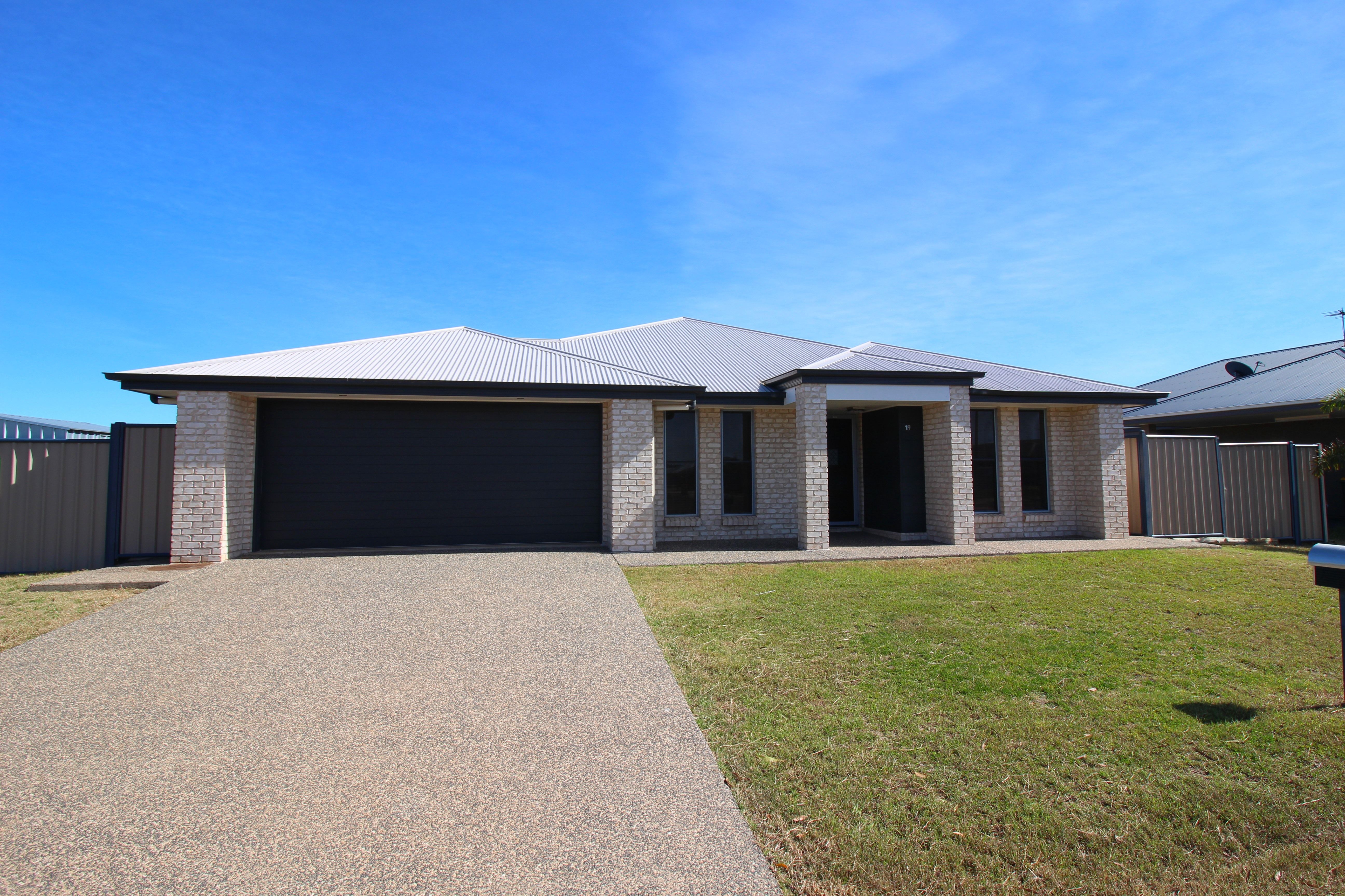19 Lauren Drive, Emerald QLD 4720