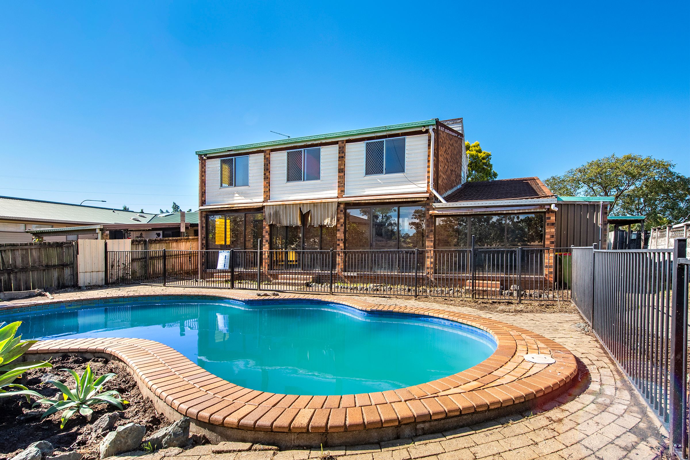 13 Rochester Drive, Mount Warren Park, QLD 4207