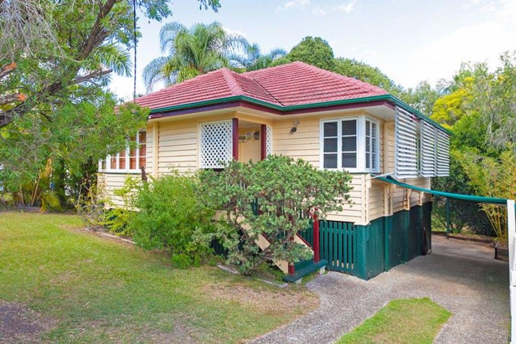 31 Steele Street, Holland Park, QLD 4121