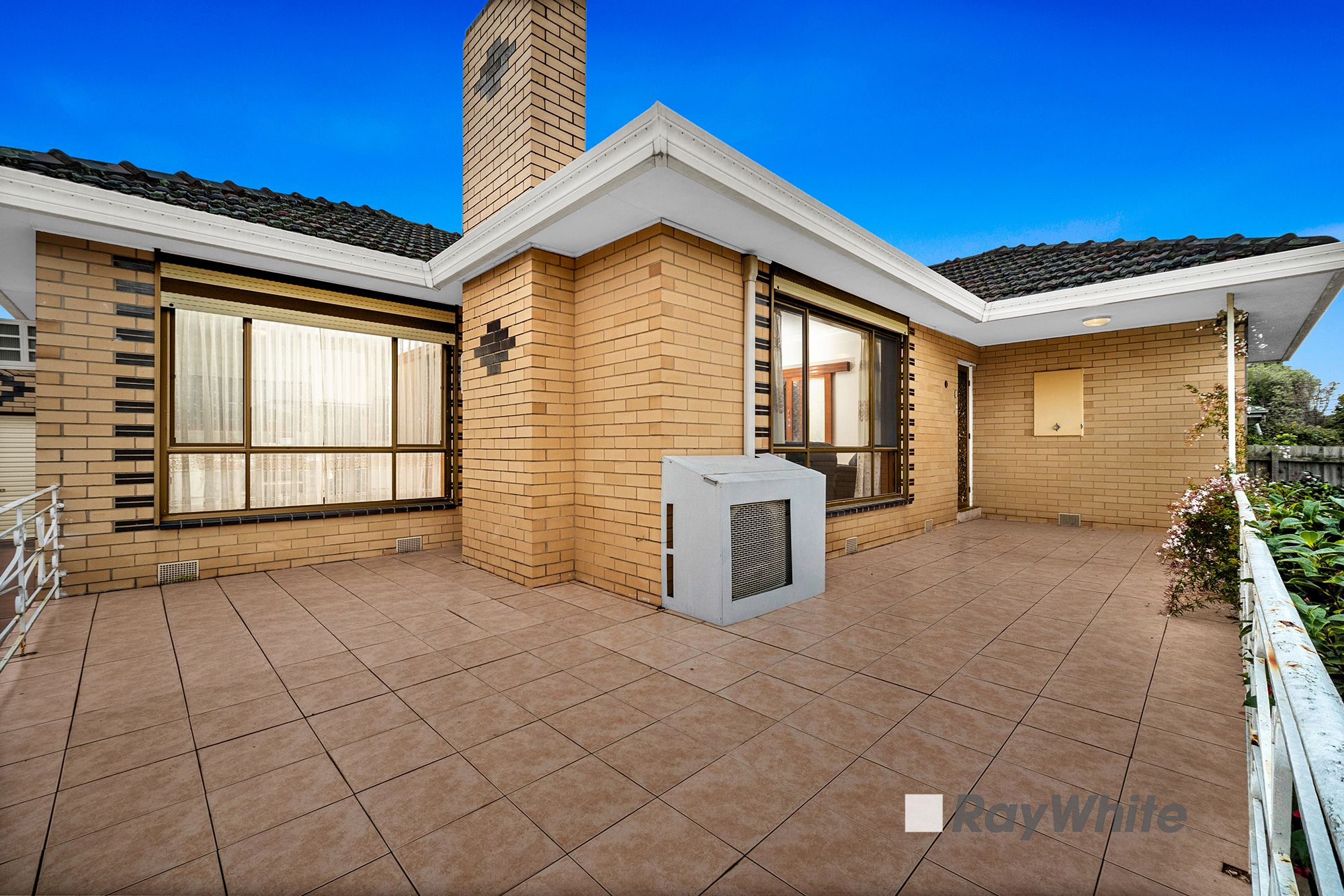 8 Regal Avenue — photo 14 of 22