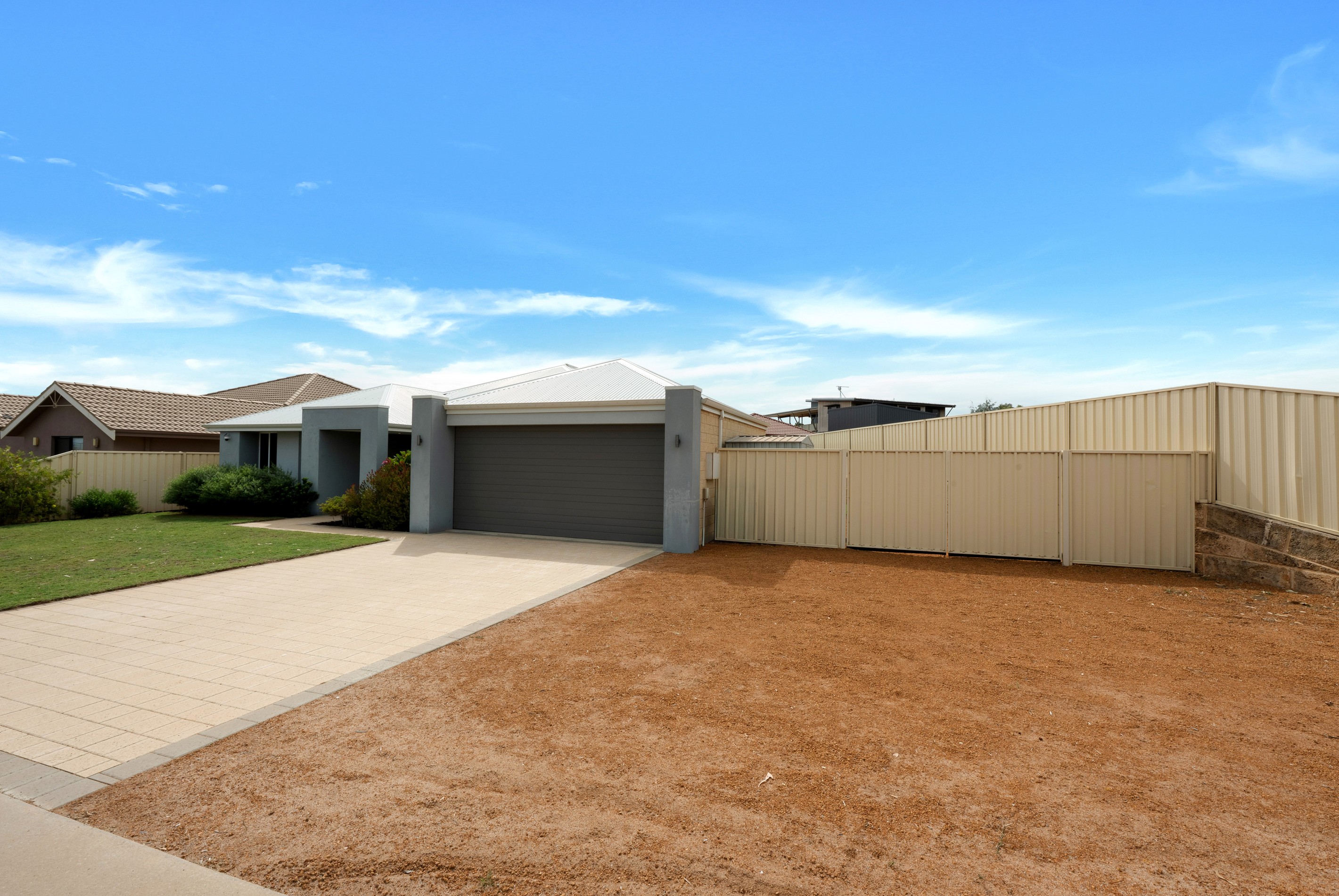31 Reef Boulevard, Drummond Cove, WA 6532