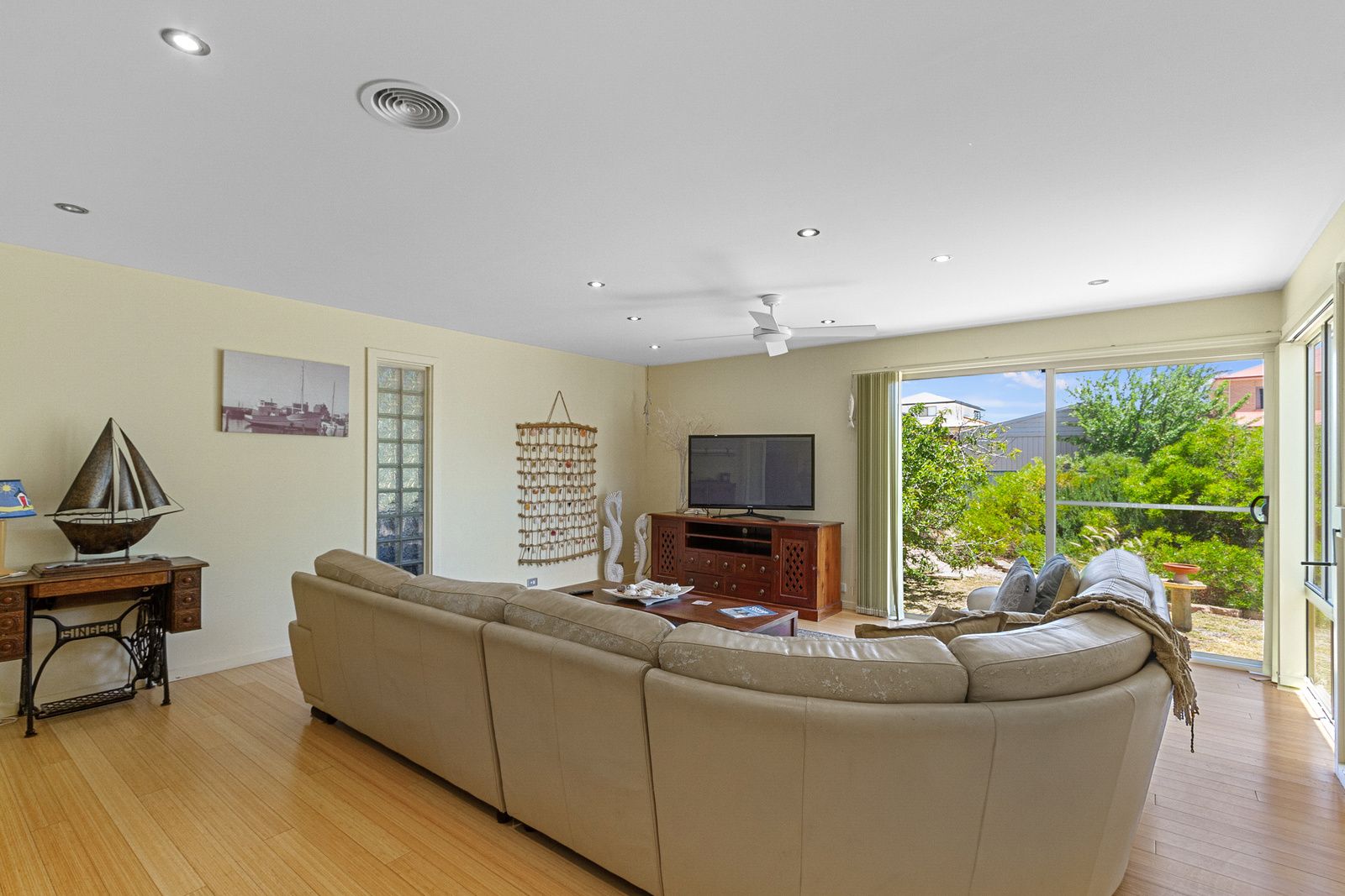 33 Trelawney Street, Moonta Bay, SA 5558 House for Sale Ray White