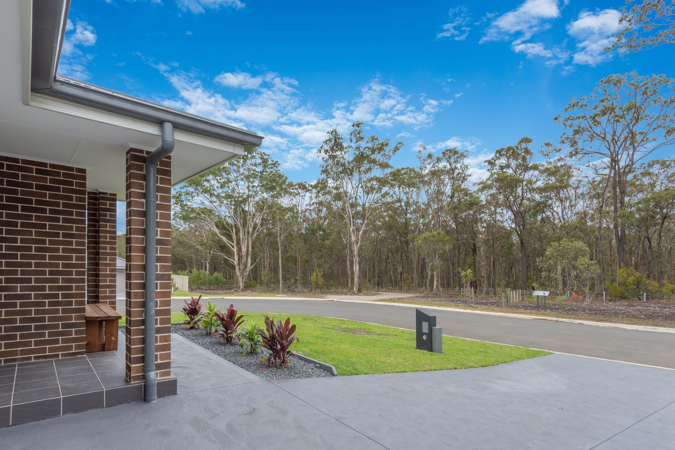 10 Alata Crescent, South Nowra, NSW 2541