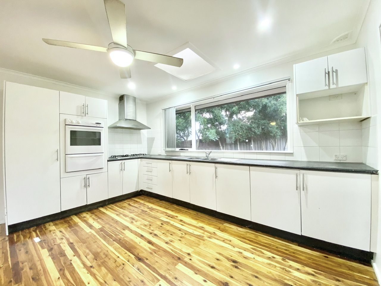 6 Kapala Avenue, Bradbury, NSW 2560