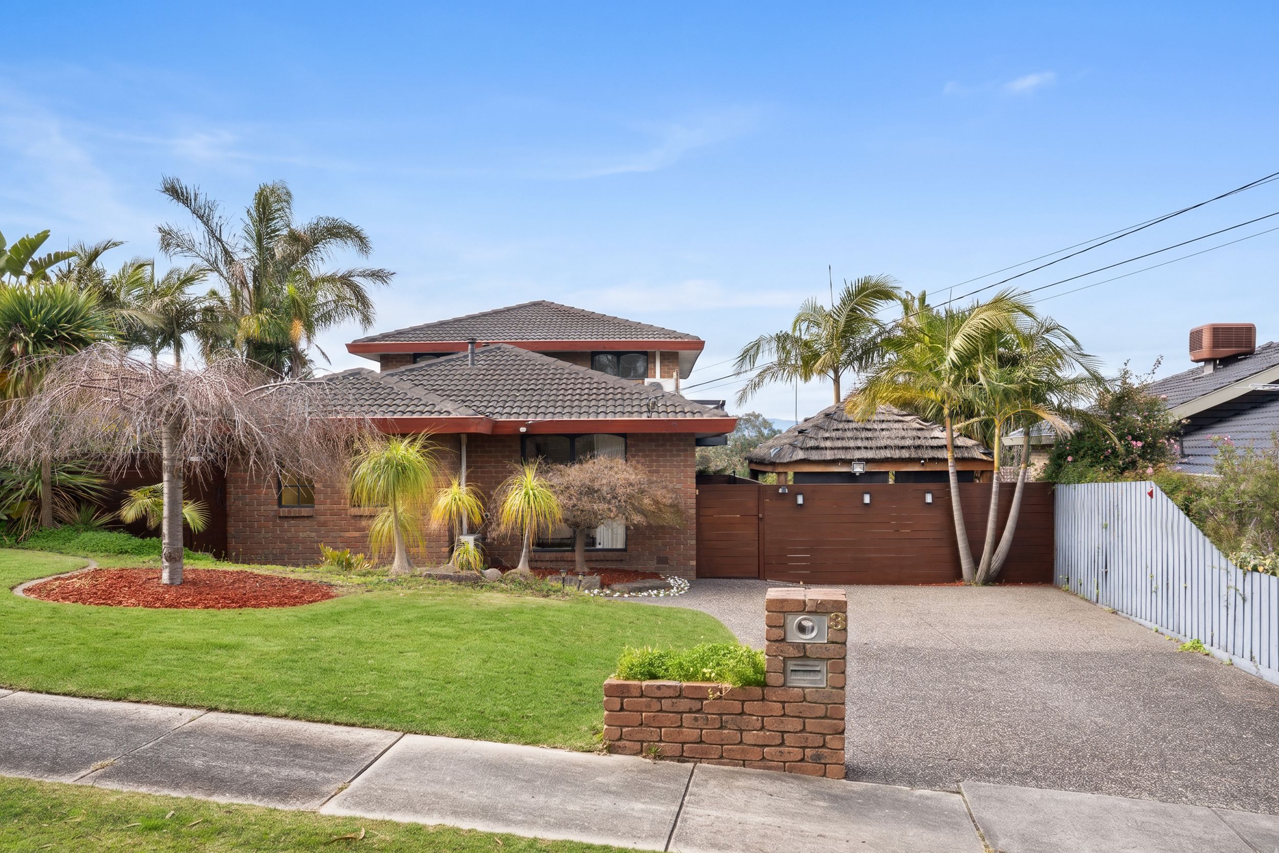 3 Crawley Court — photo from Ray White Burwood