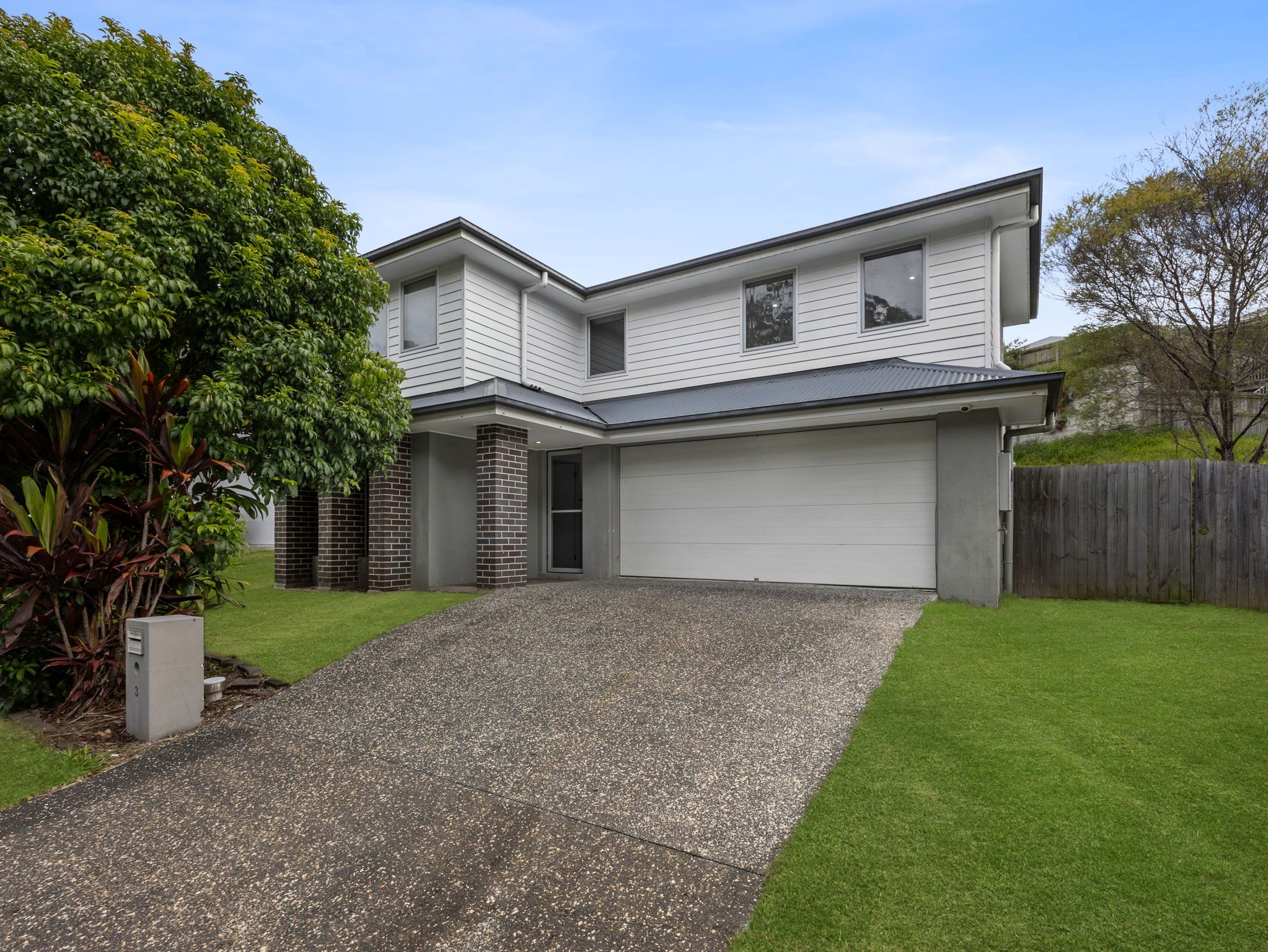 3 Balm Avenue, Springfield Lakes, QLD 4300