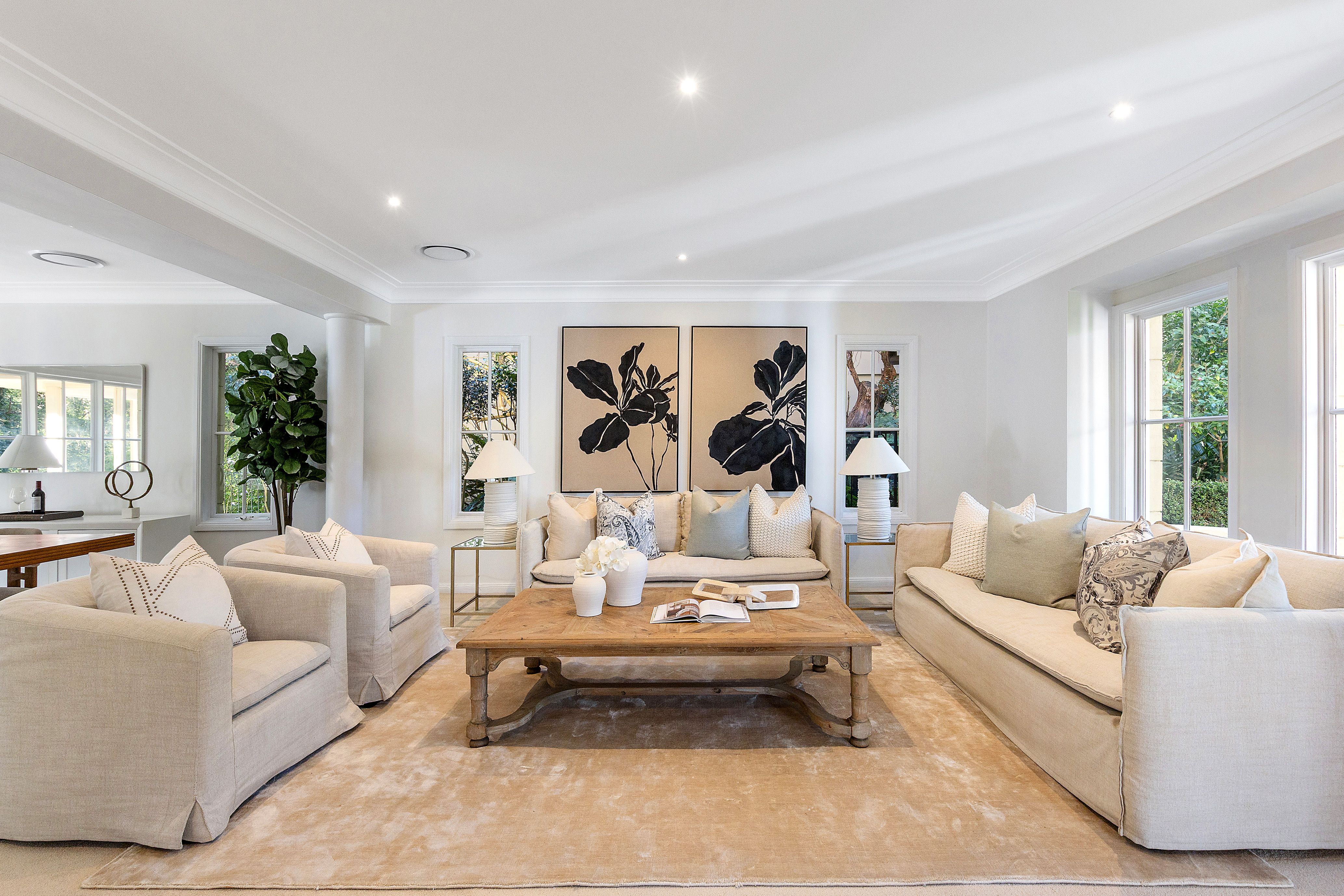 53 Lucinda Avenue — photo 4 of 18