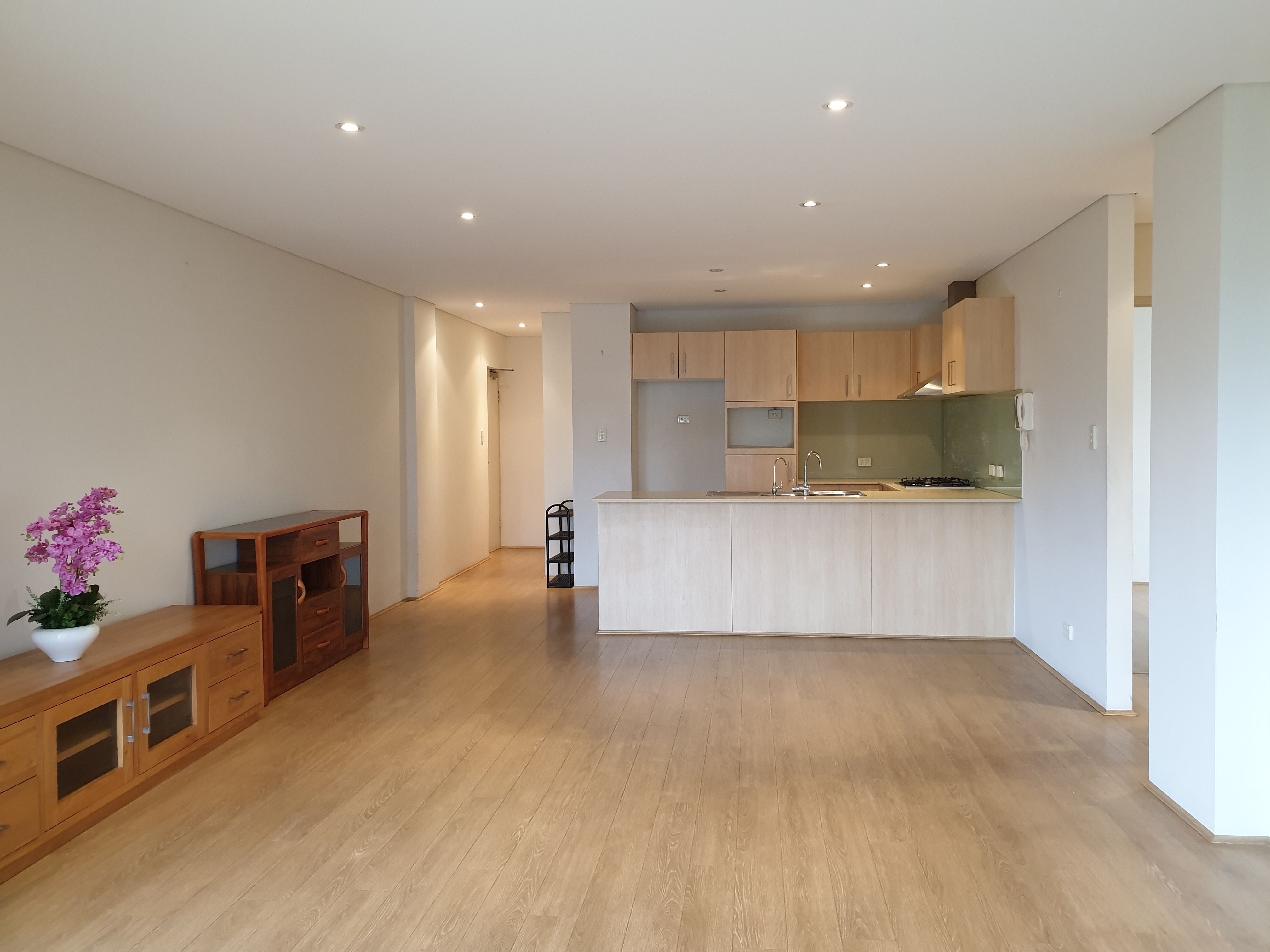 2/578-580 RAILWAY Parade, Hurstville, NSW 2220