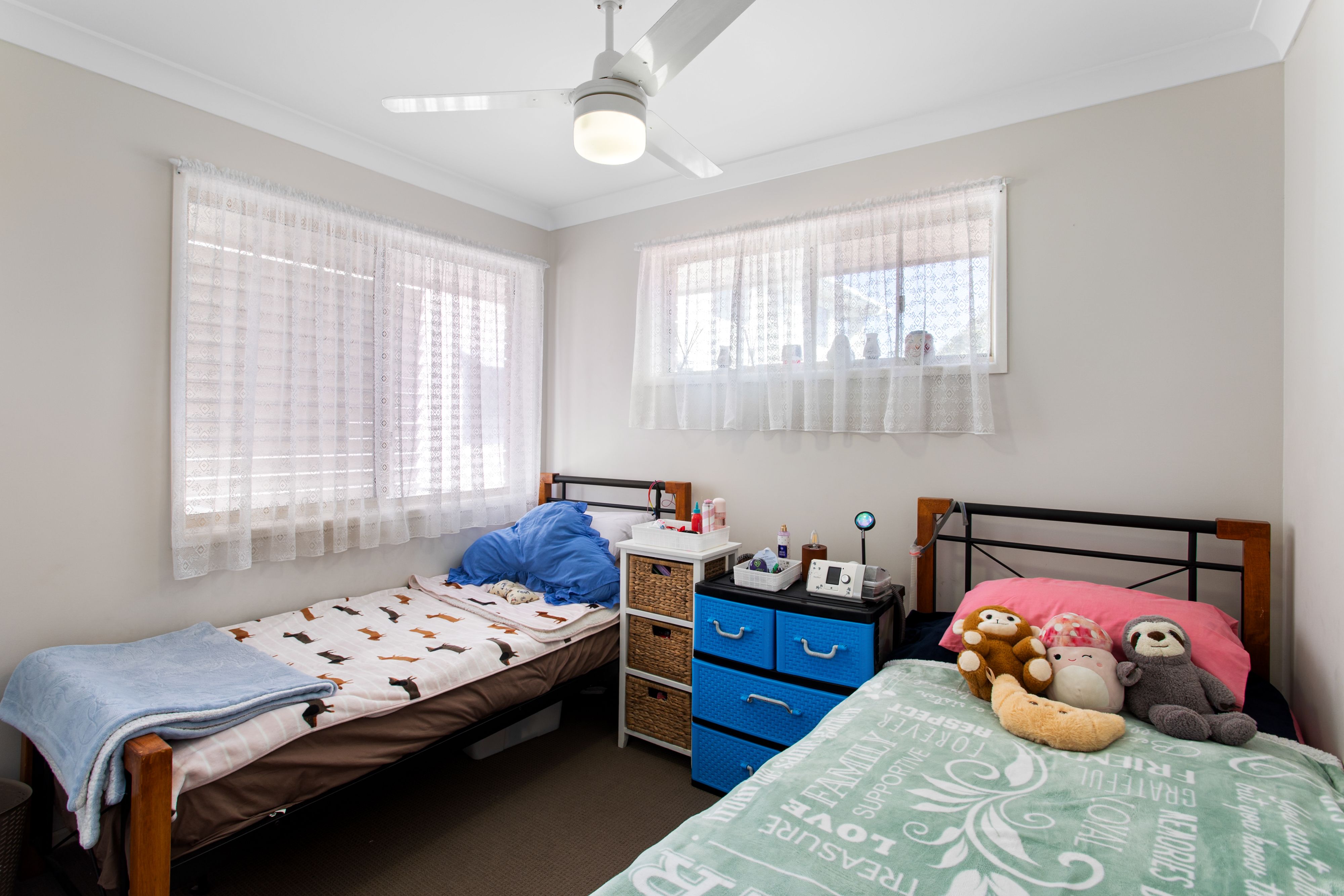 5/2A Landsborough Avenue — photo 11 of 13