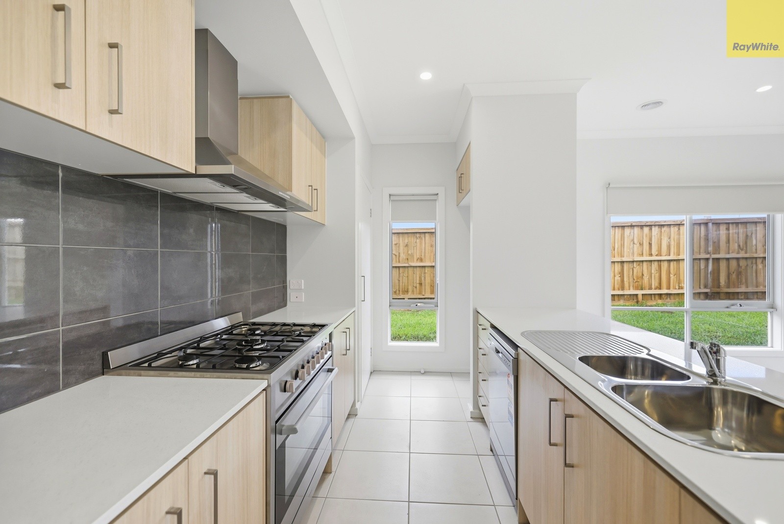 3 Watchupga Street, Eynesbury, VIC 3338