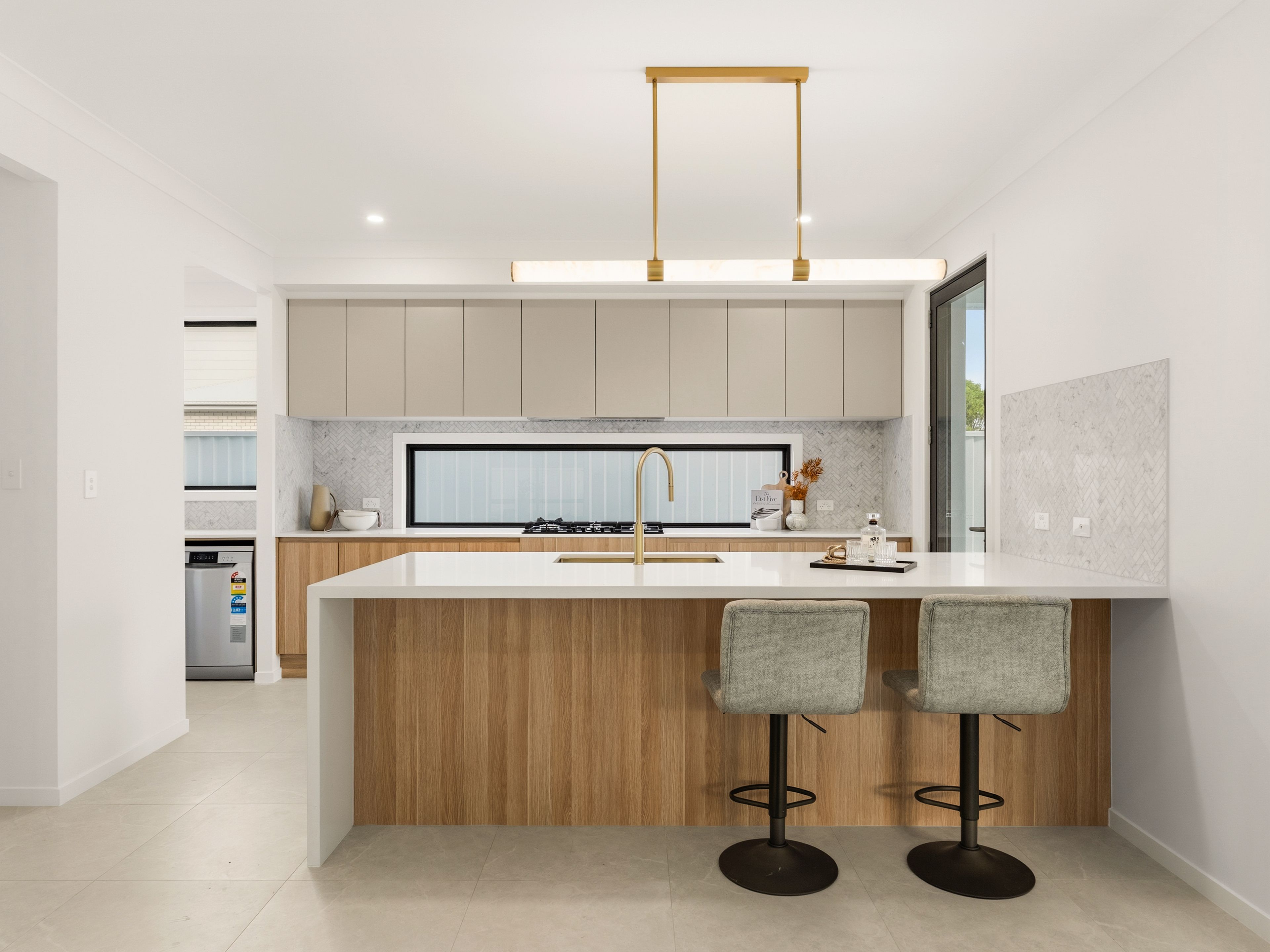 32 Knightsbridge Street — photo 7 of 30