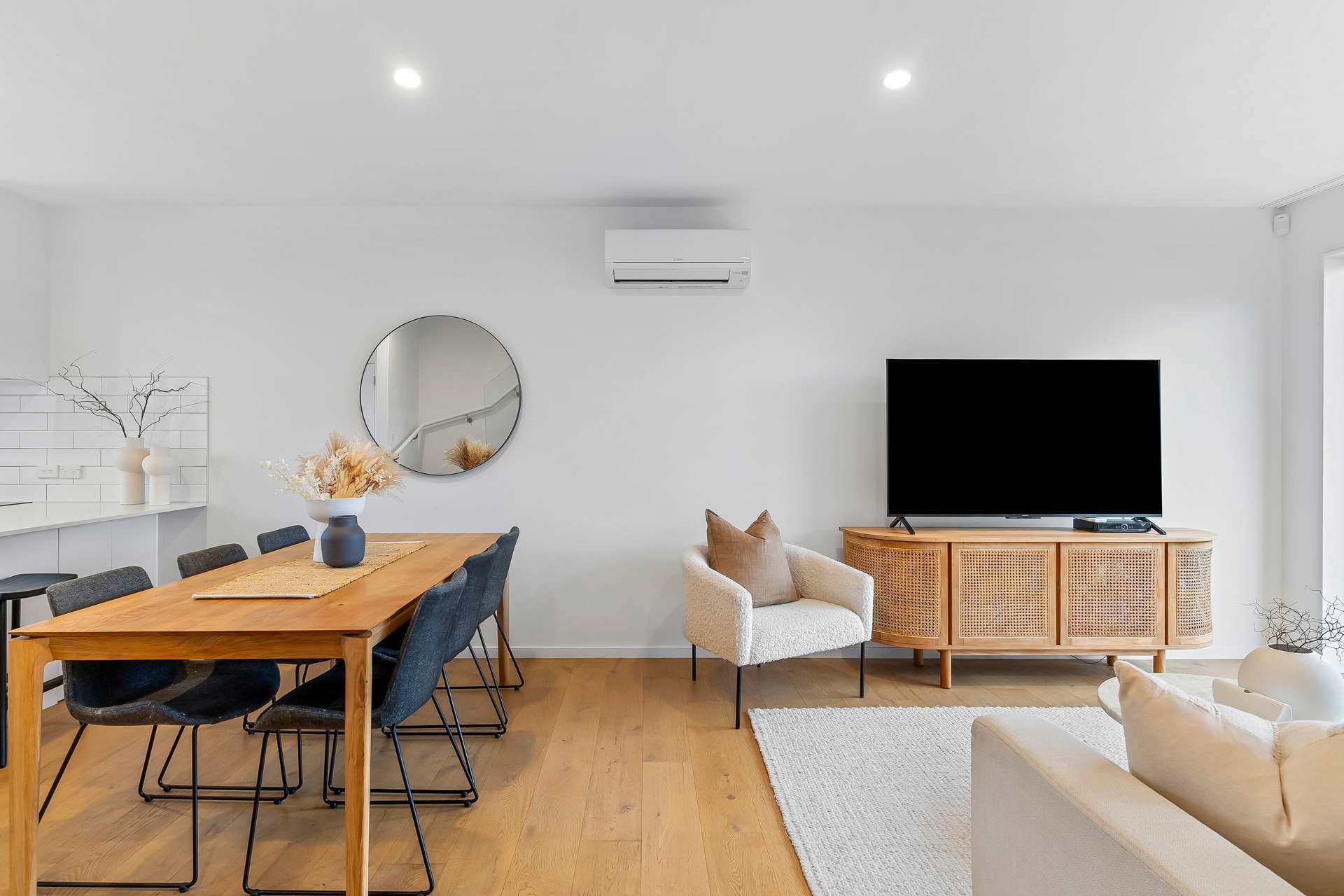 52D Selwyn Avenue photo 4