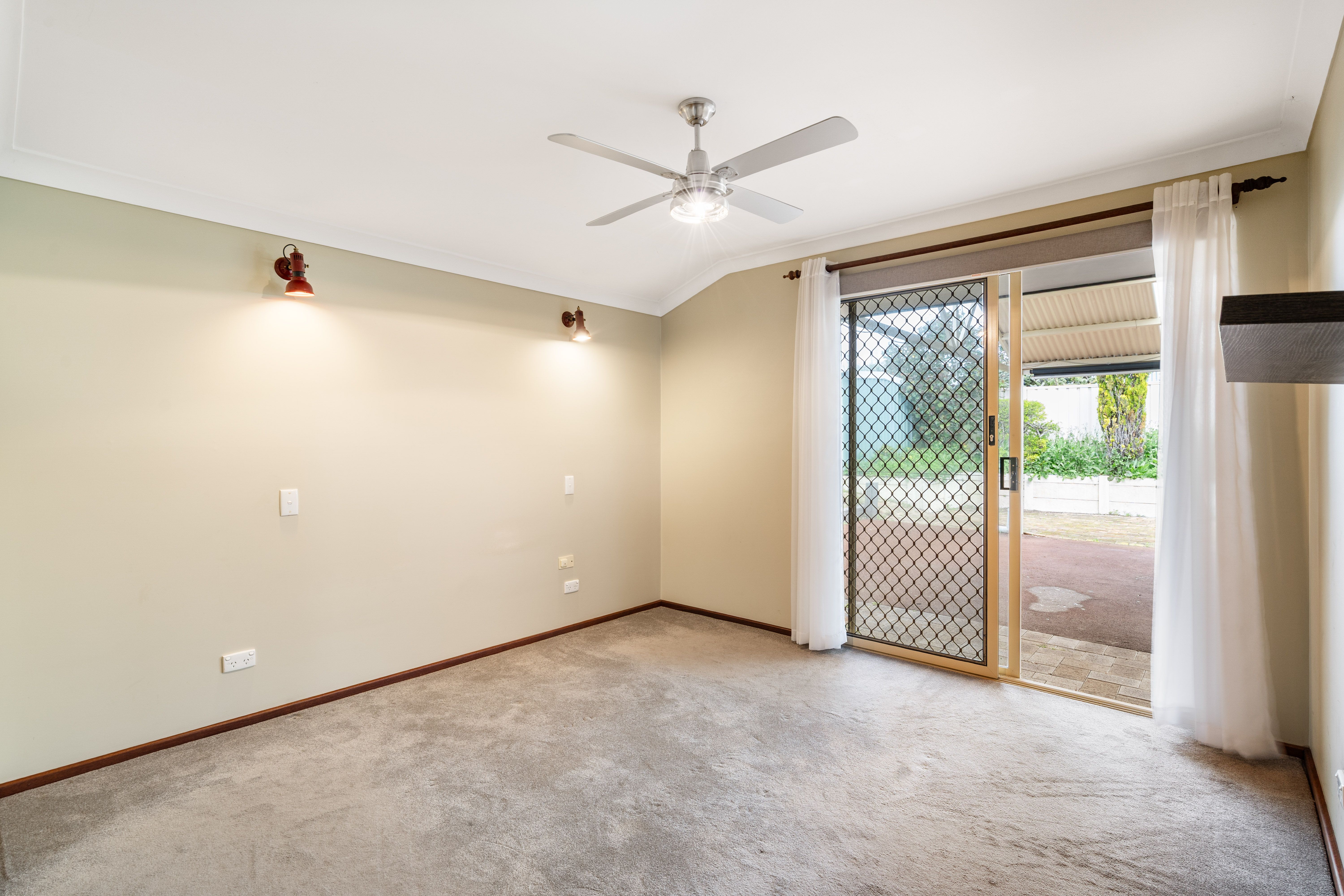 16 Armitage Drive — photo 14 of 20
