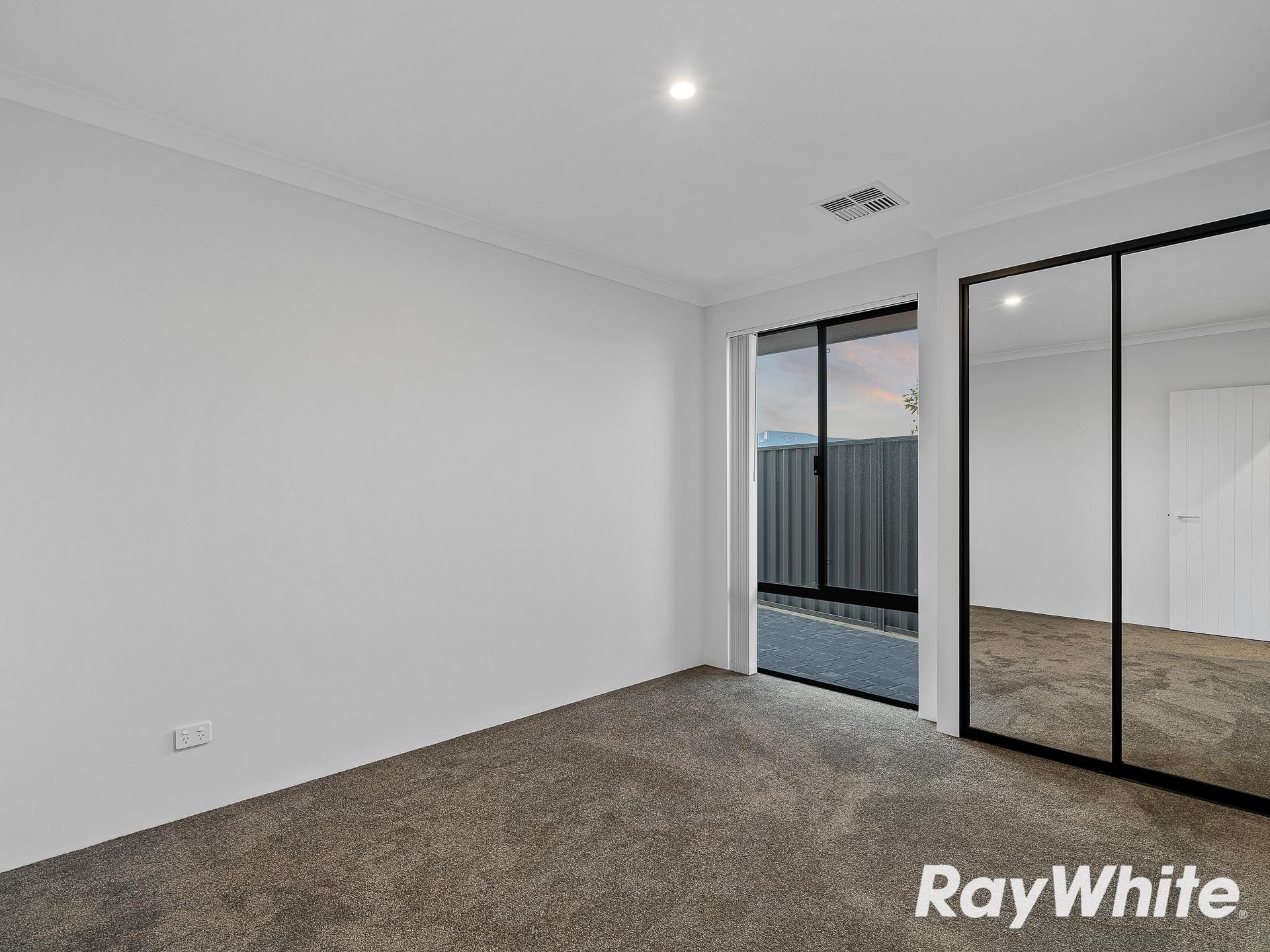 2 Fuji Way — photo 9 of 12