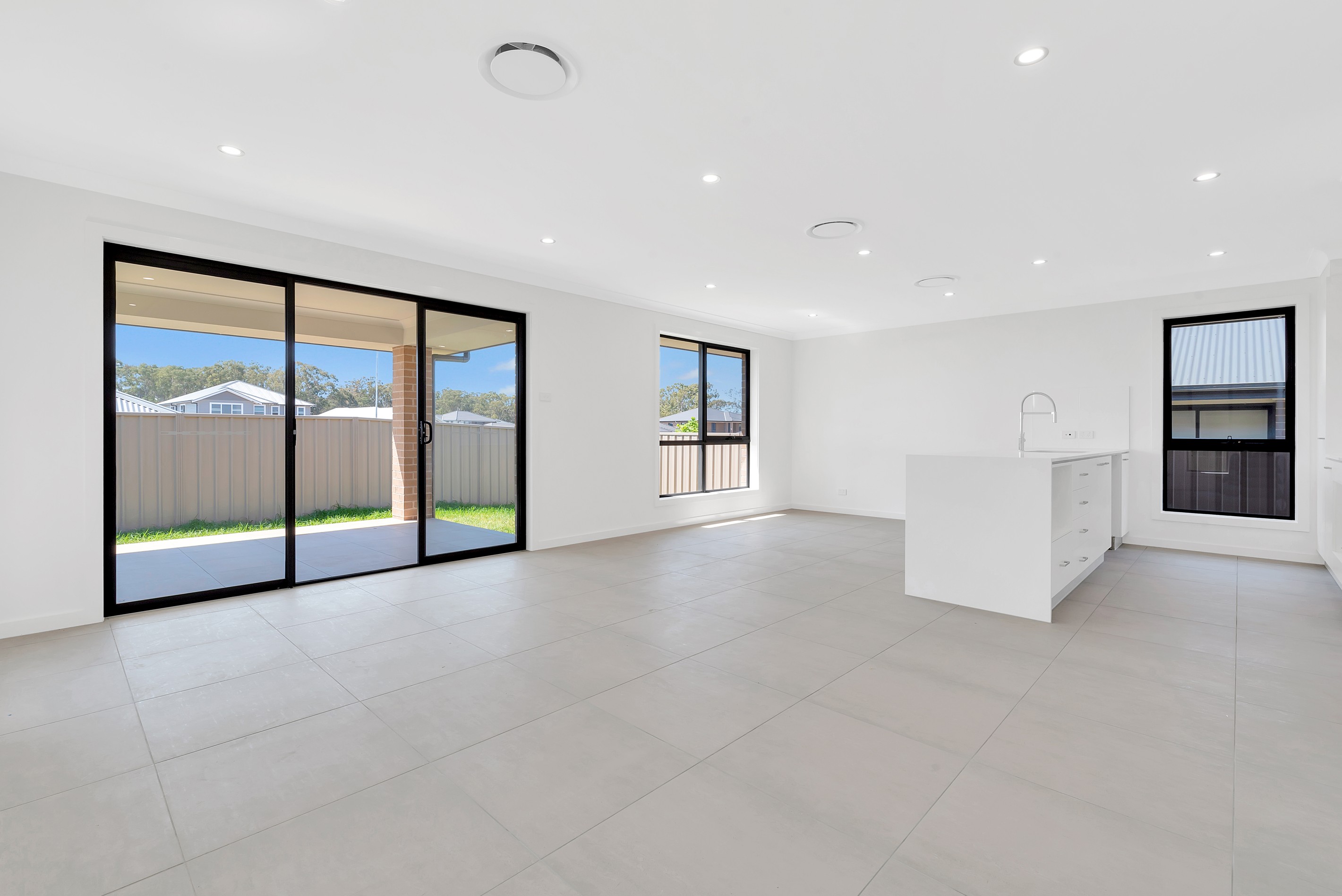33 Tupman Street, Spring Farm, NSW 2570