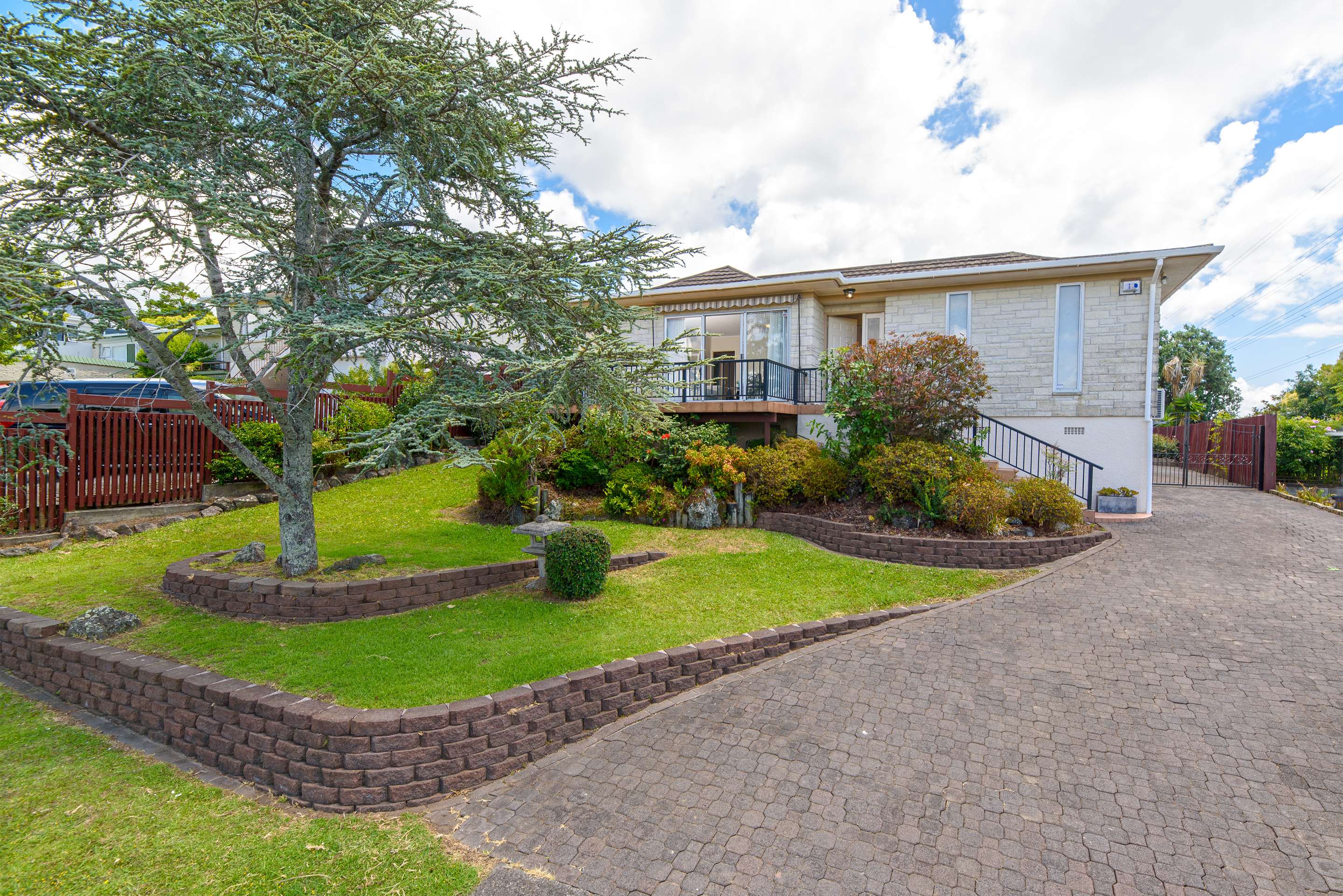 39 Halsey Drive, Lynfield, Auckland City Real Estate Ray White New