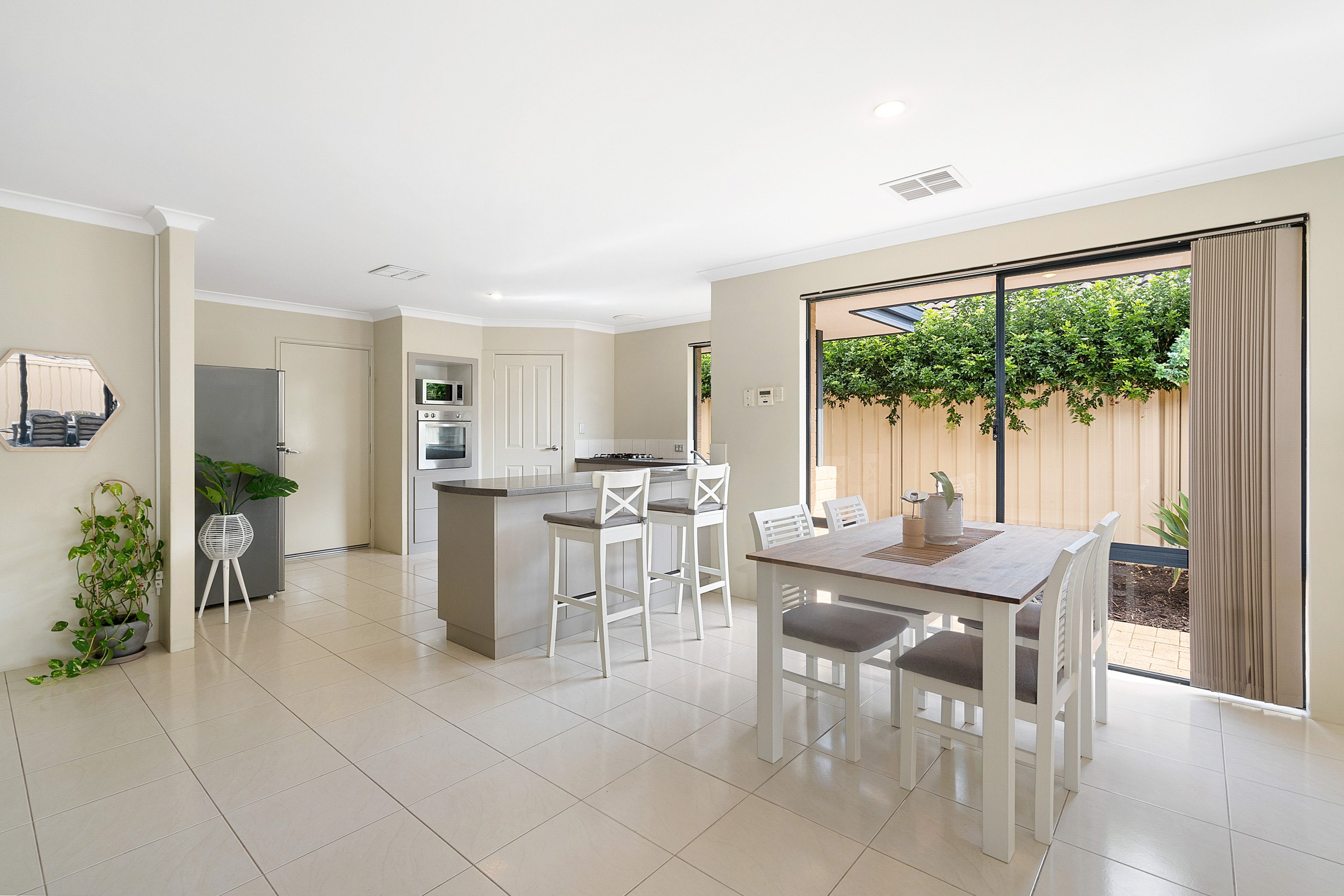 5 Kiso Link, Madeley, WA 6065