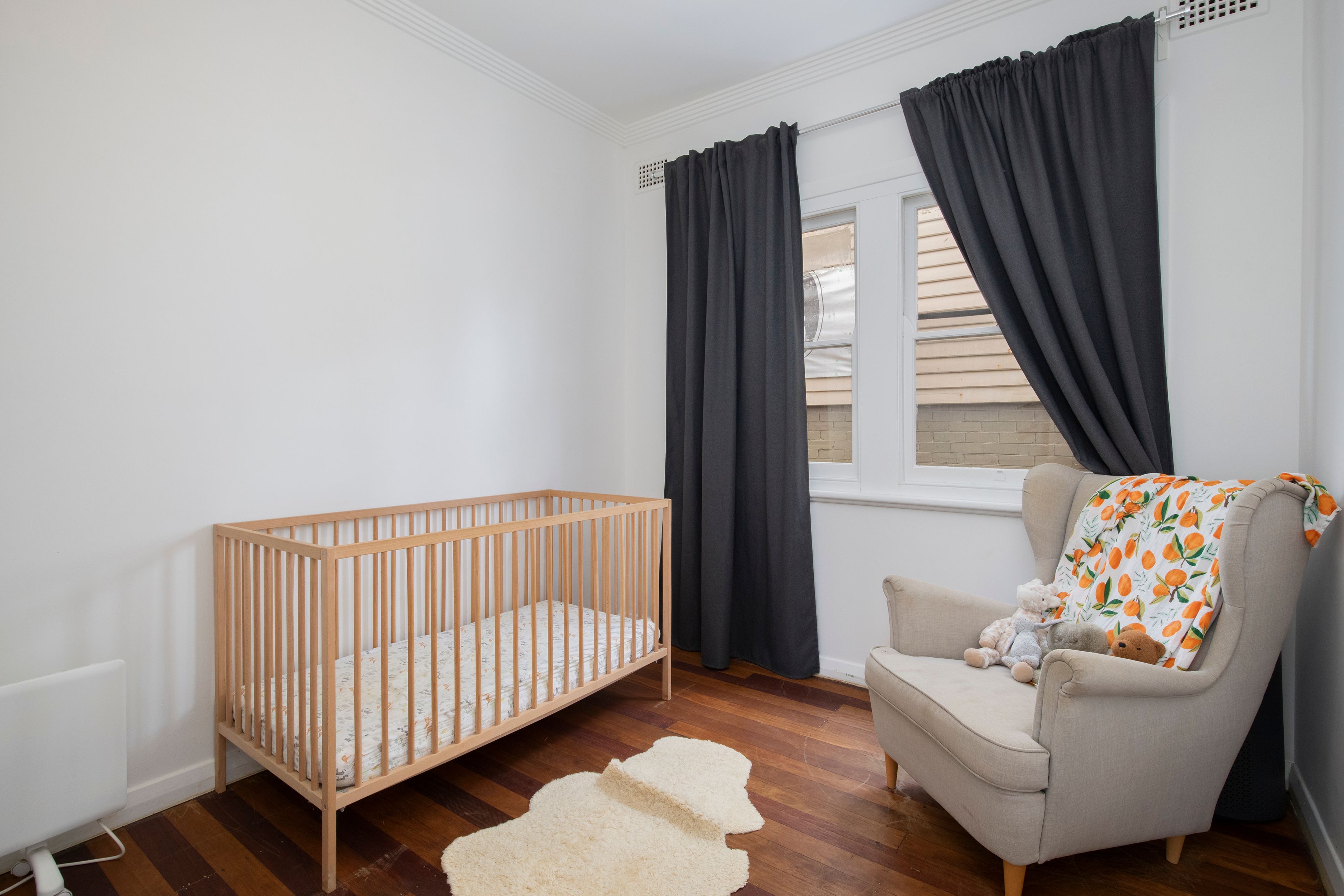 38 Kahibah Road — photo 10 of 15