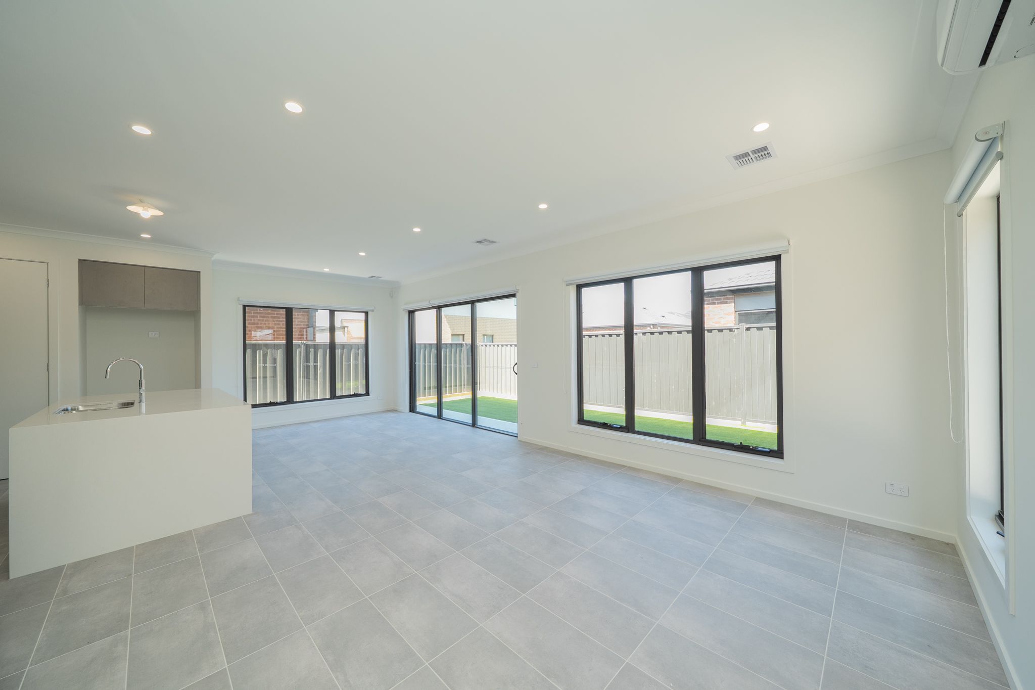 74 Broadway Street — photo 3 of 17