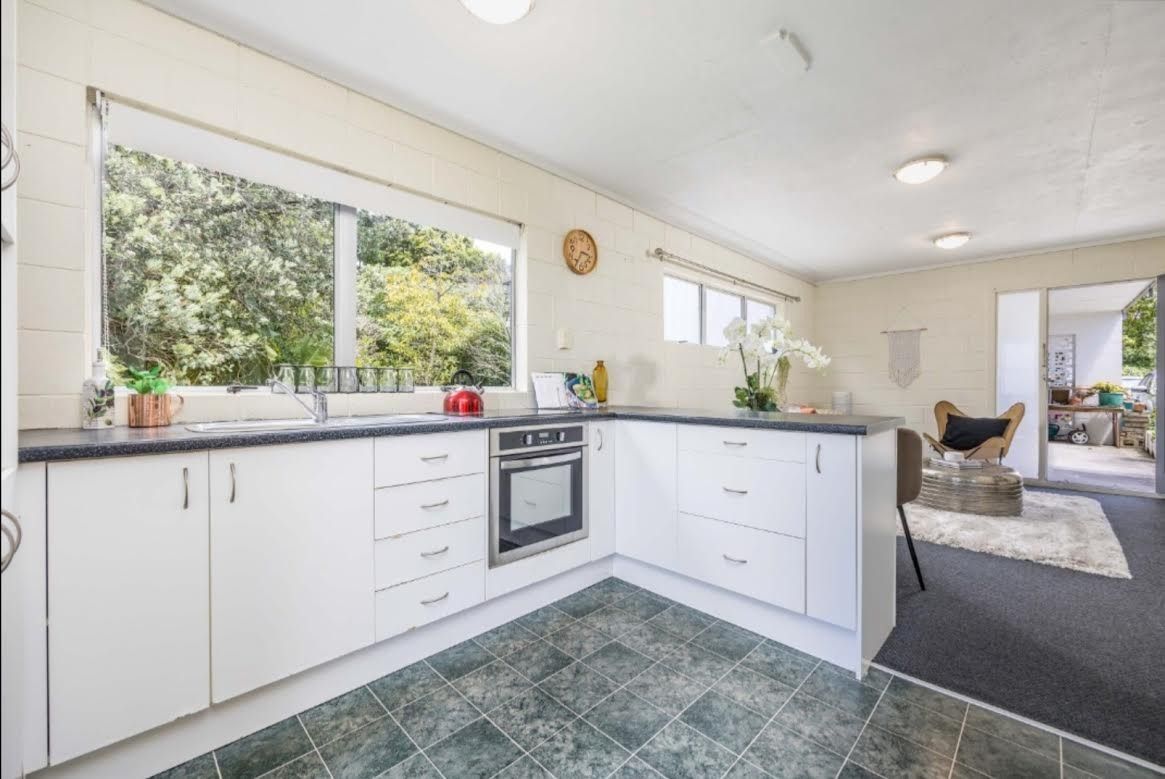 5/19a Verbena Road, Birkdale, North Shore City