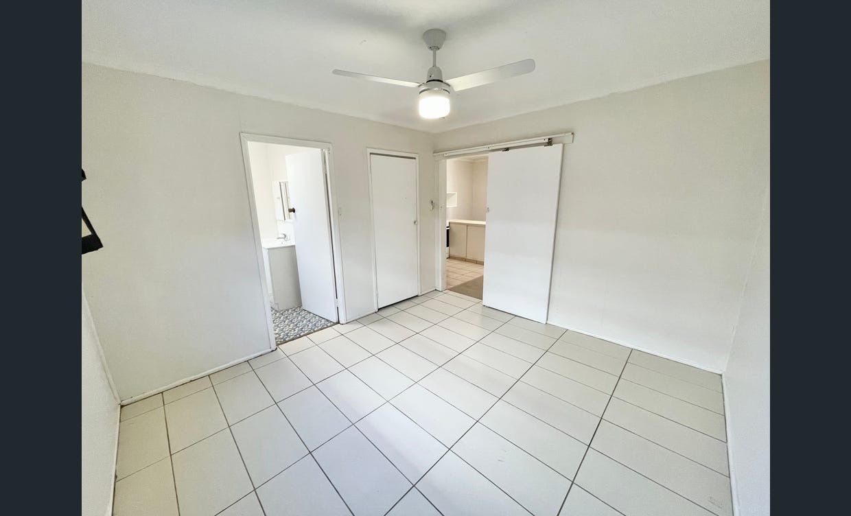 2/7 Leonard Avenue, Surfers Paradise, QLD 4217