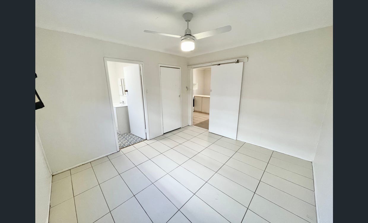 2/7 Leonard Avenue, Surfers Paradise, QLD 4217