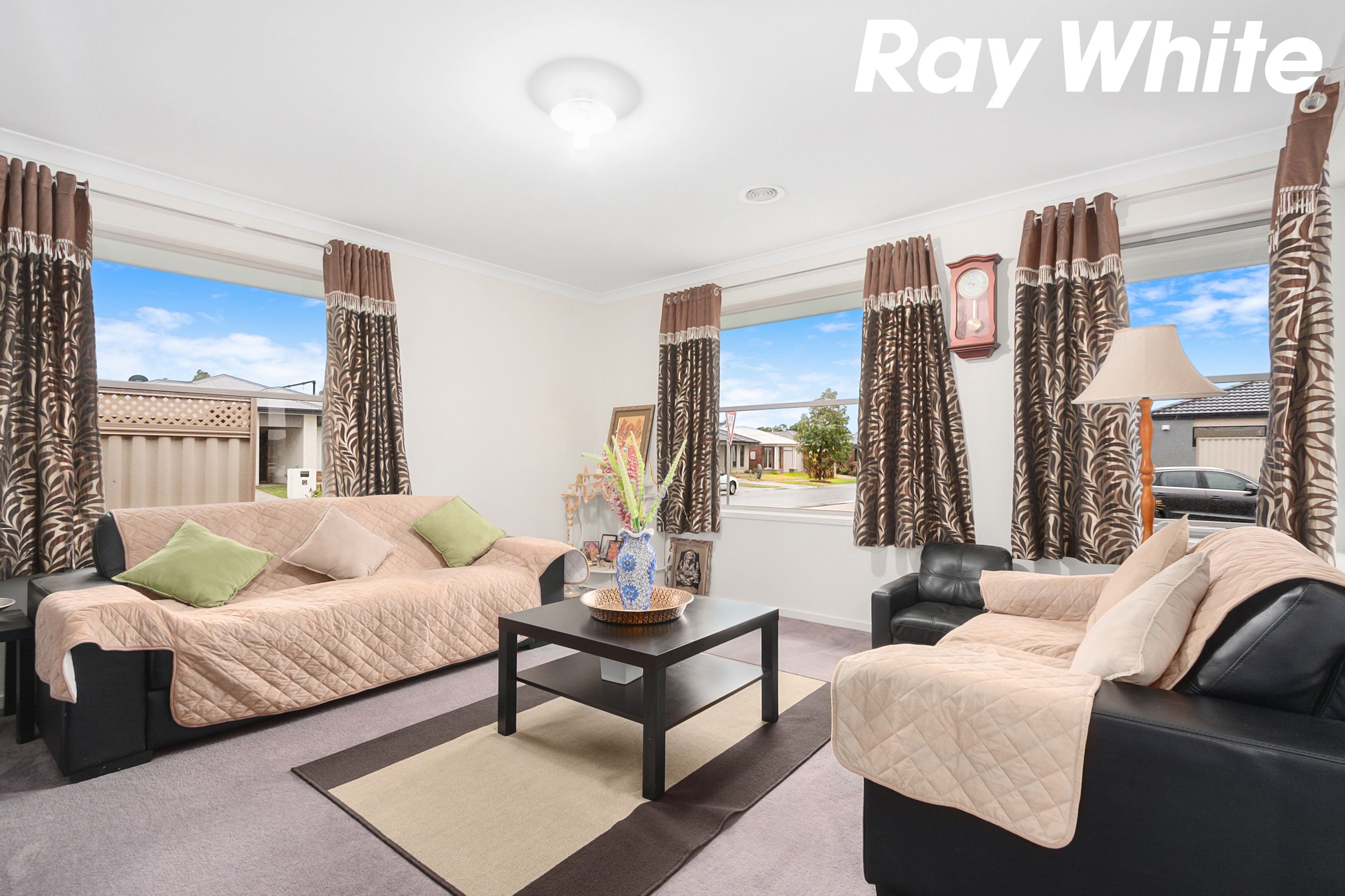 45 Warbler Street, Pakenham, VIC 3810