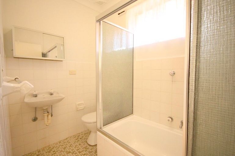 7/182 Lindesay Street, Campbelltown, NSW 2560