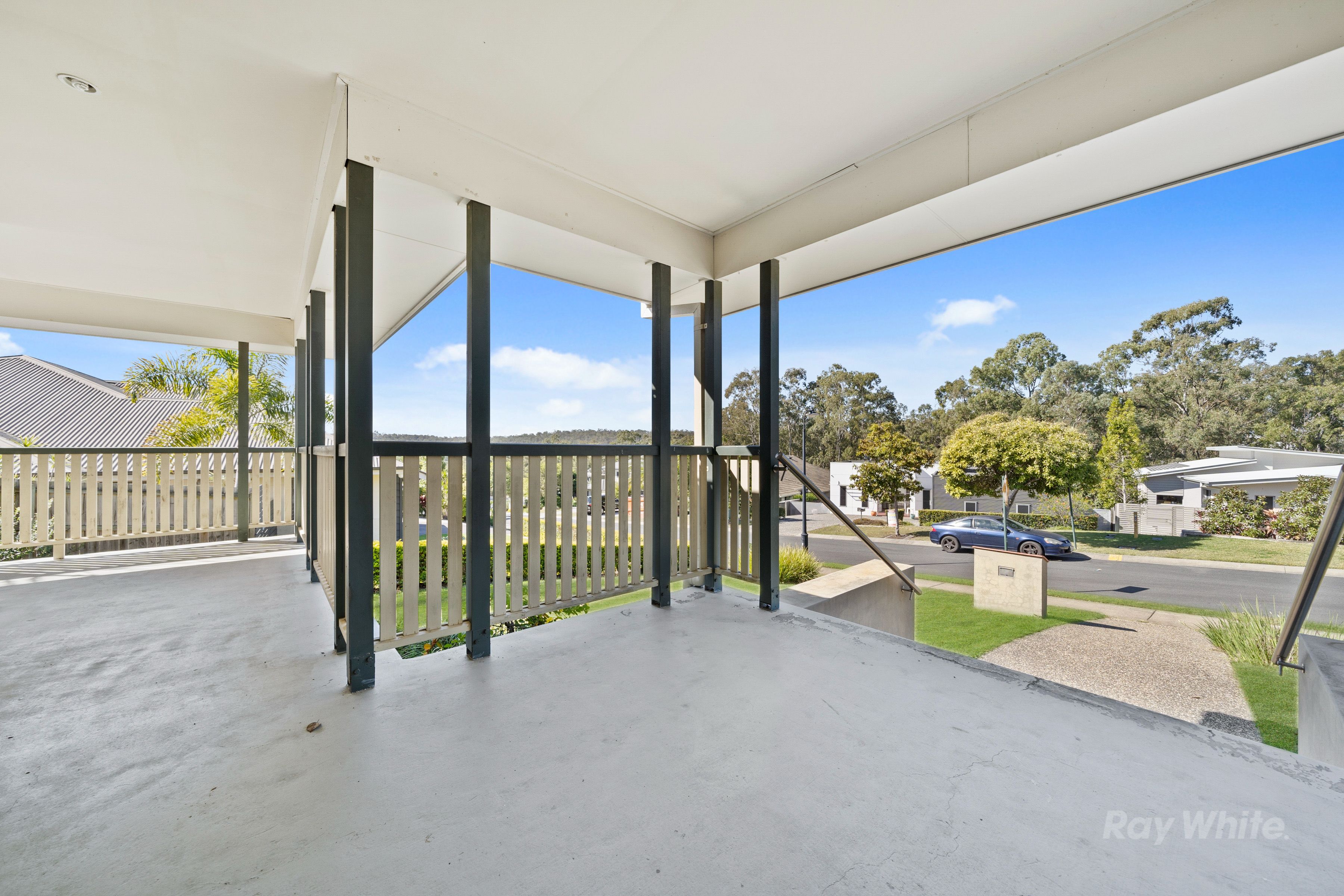 4 Rufous Crescent, Brookwater, QLD 4300