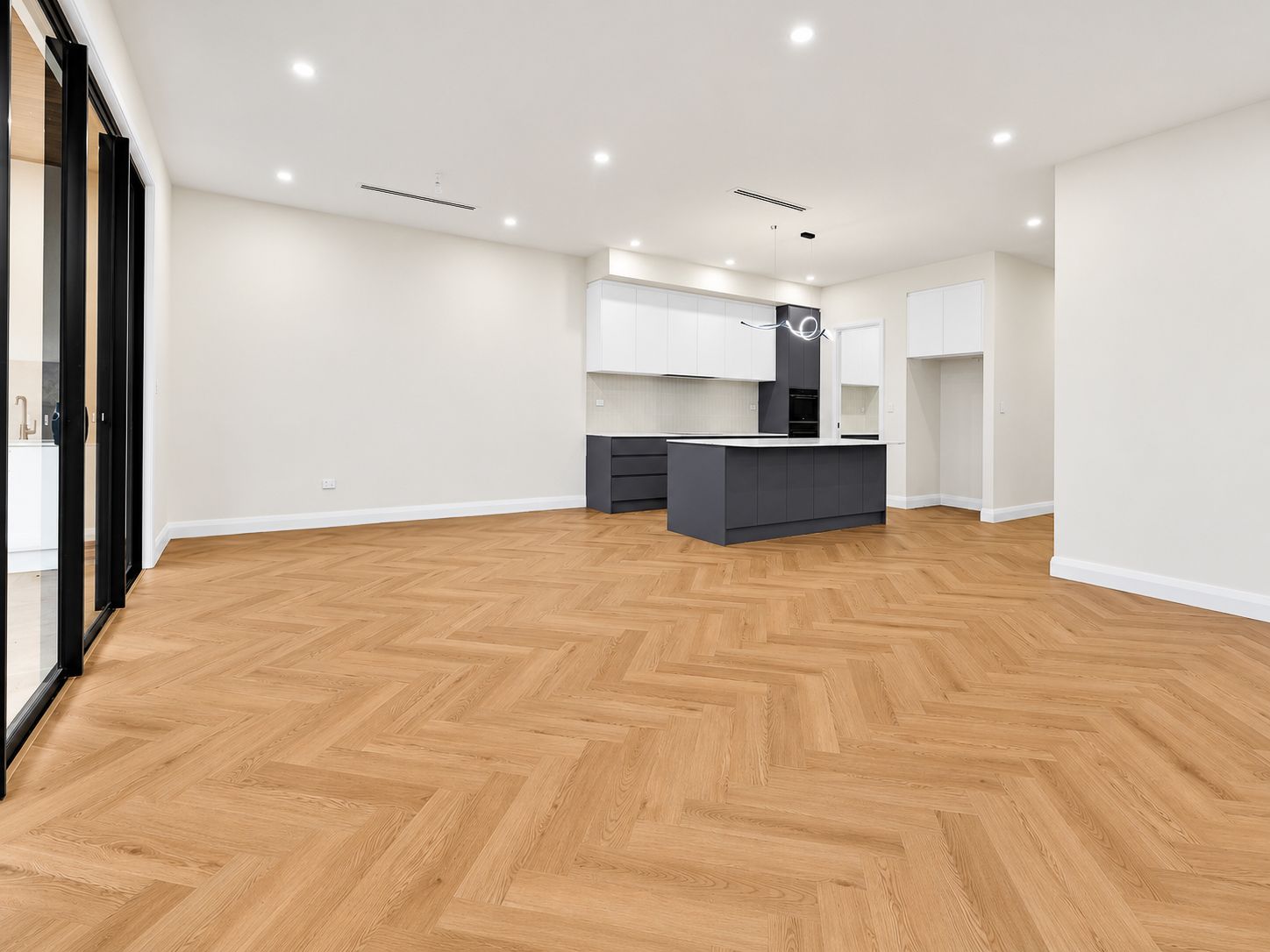 81a Gage Street — photo 3 of 20