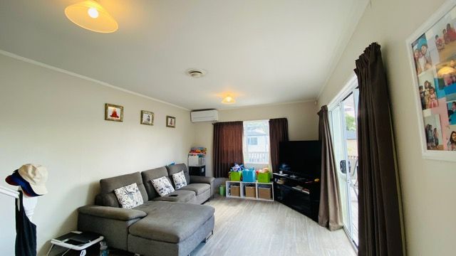 2/18 Elliott Avenue, Bayview, North Shore City