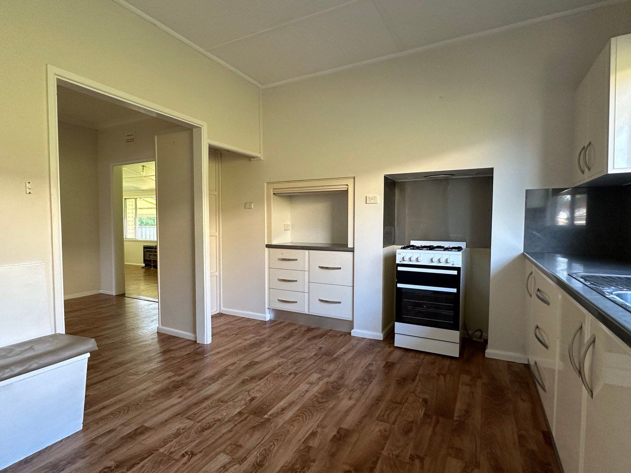 11 Underwood Street, Forbes, NSW 2871 House for Rent Ray White