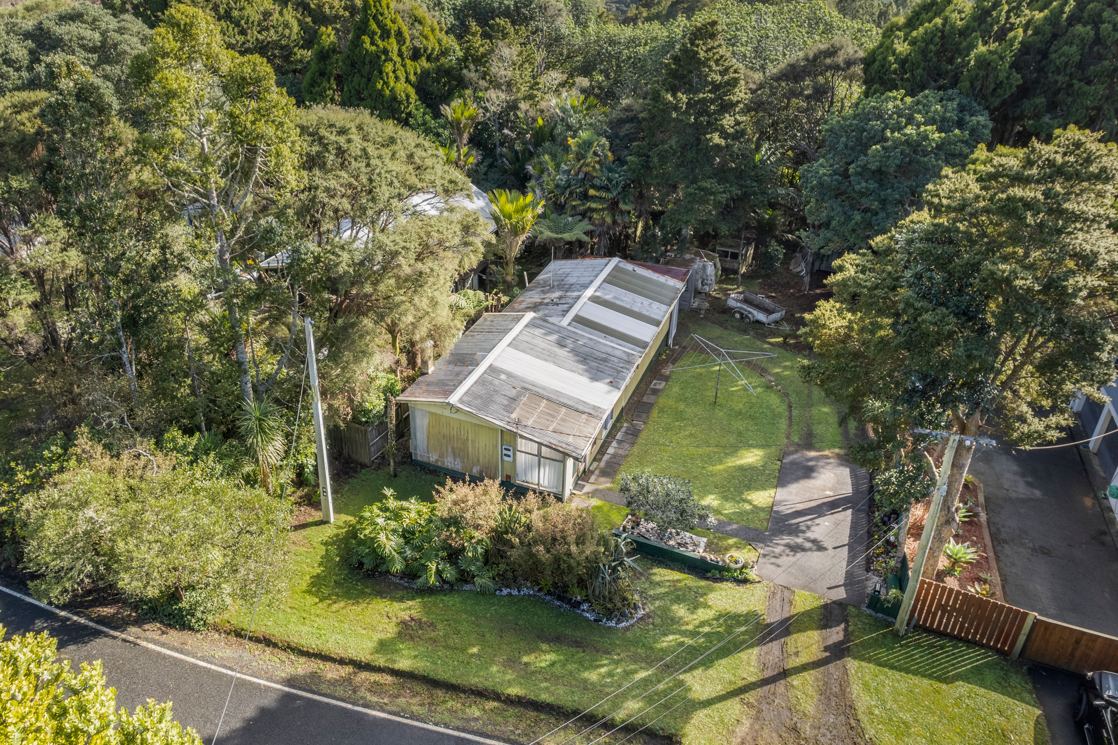 35 Tane Road, Laingholm, Waitakere City