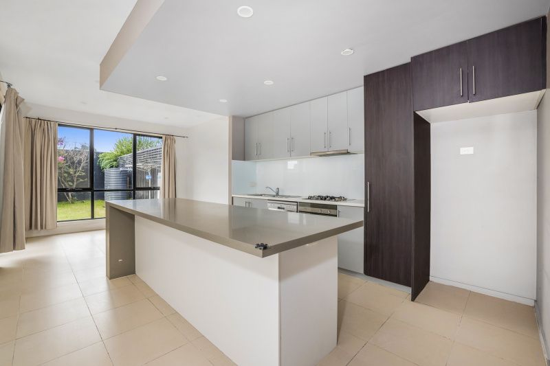 49 Autumn Terrace, Clayton South, VIC 3169