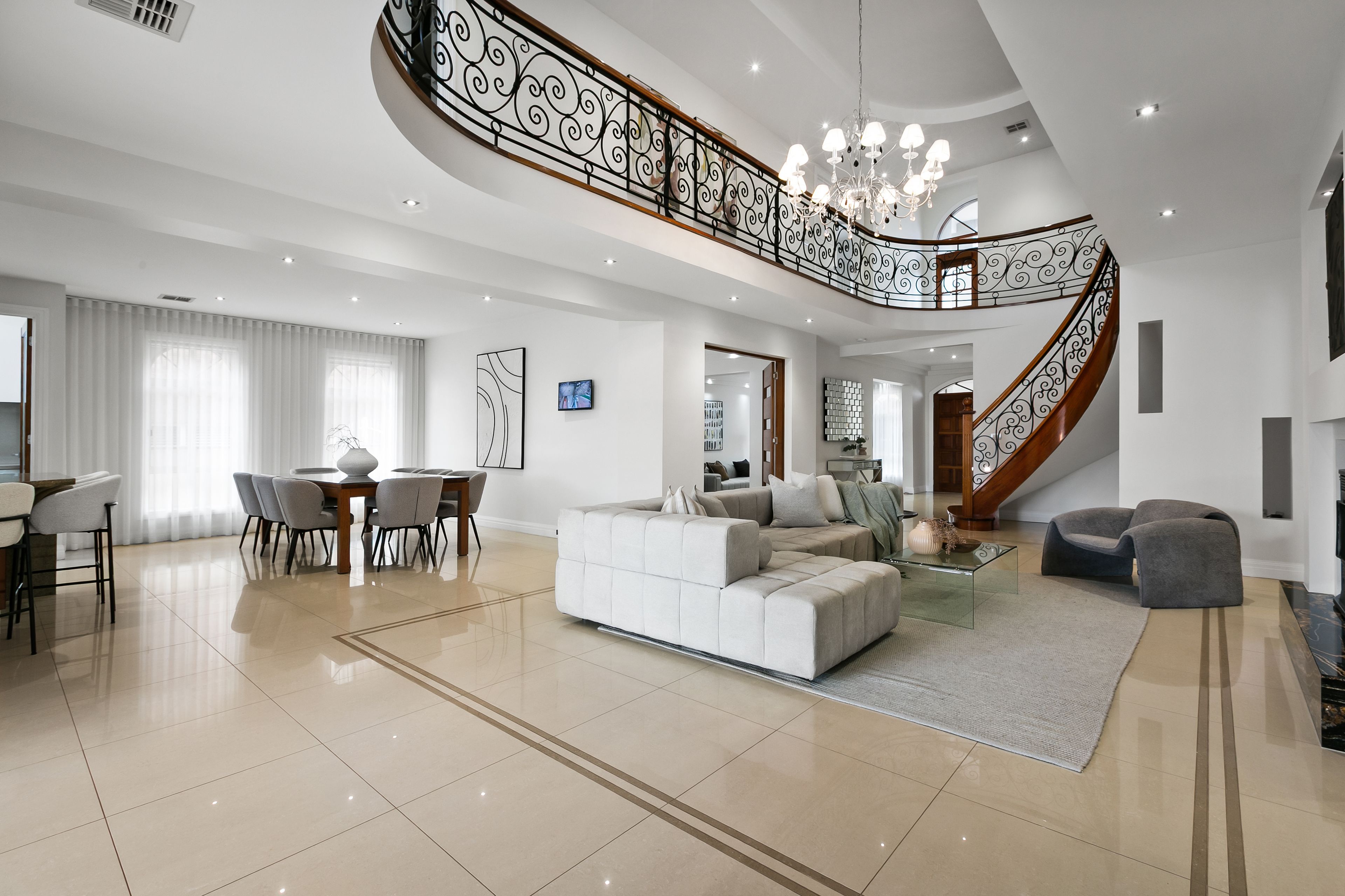 28N Hughes Parade, Reservoir, VIC 3073