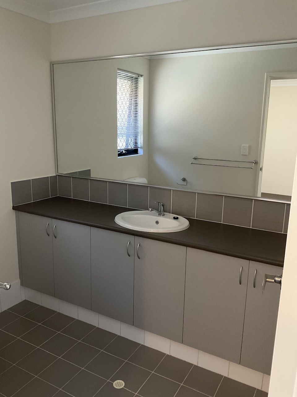 INVESTMENT SECURITY WITH DHA LEASE — photo 7 of 20