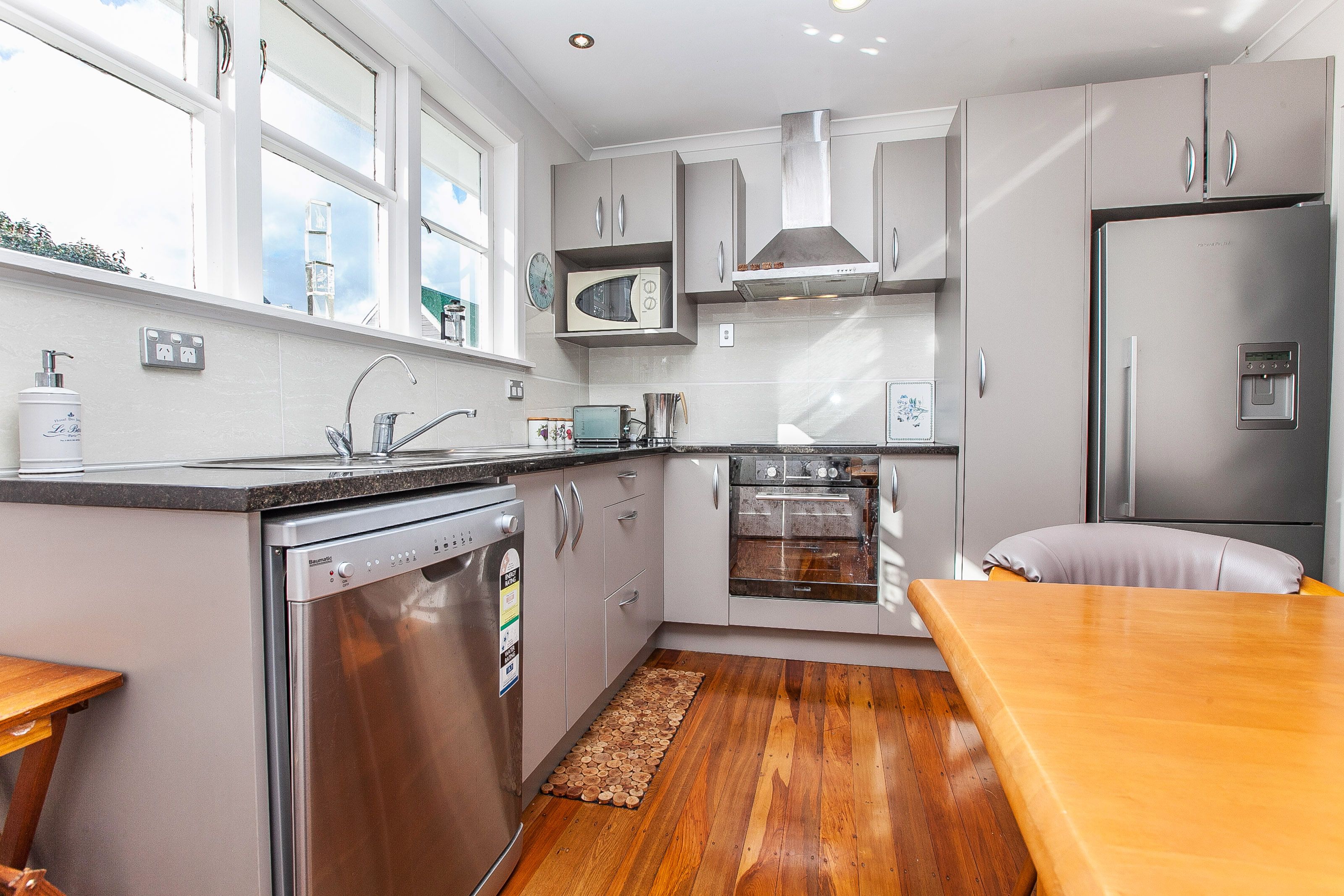 1 Raven Avenue, Mount Roskill, Auckland City