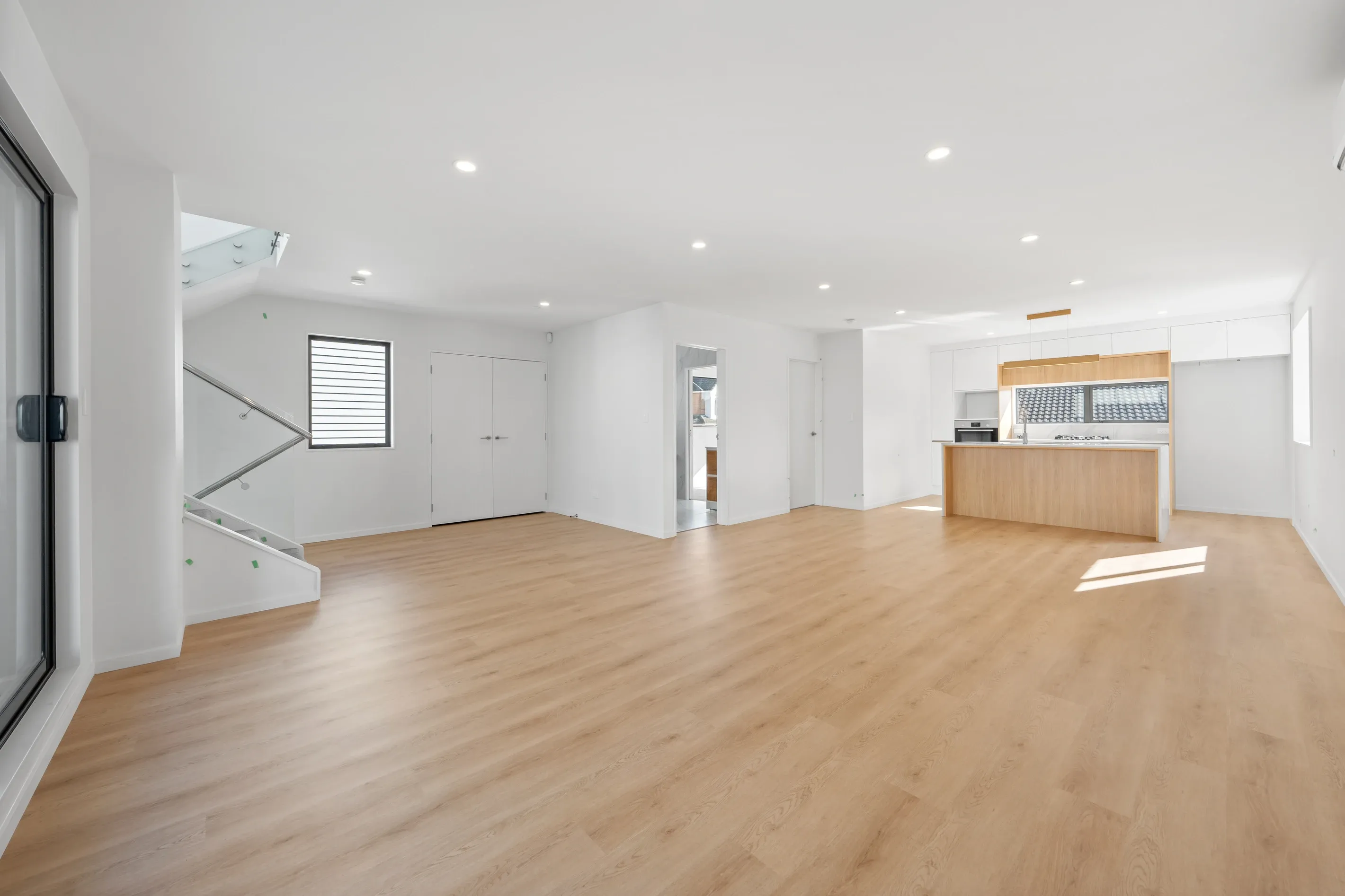 2/46 Cockayne Crescent, Sunnynook, North Shore City