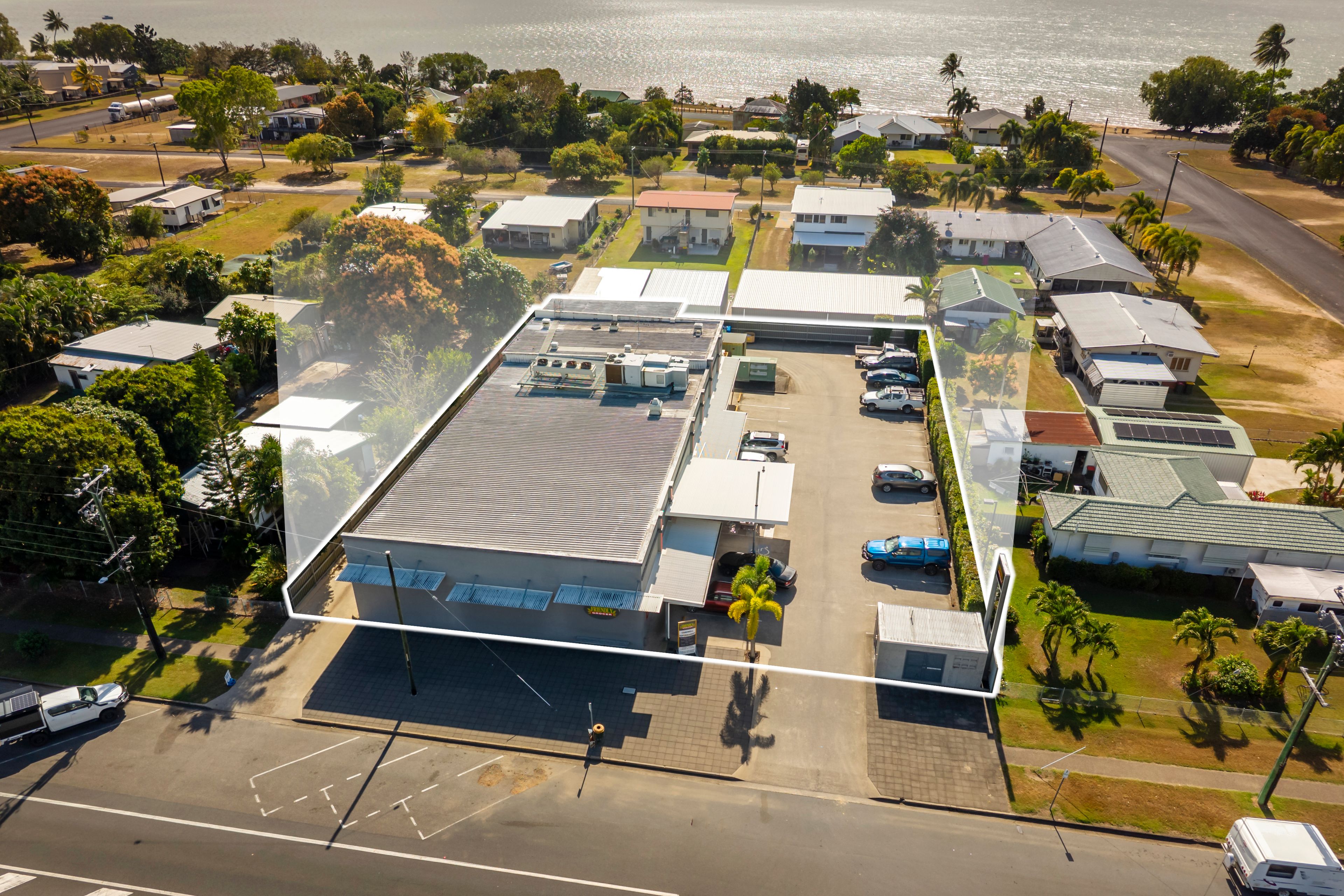 196 -198 Victoria Street, Cardwell, QLD 4849
