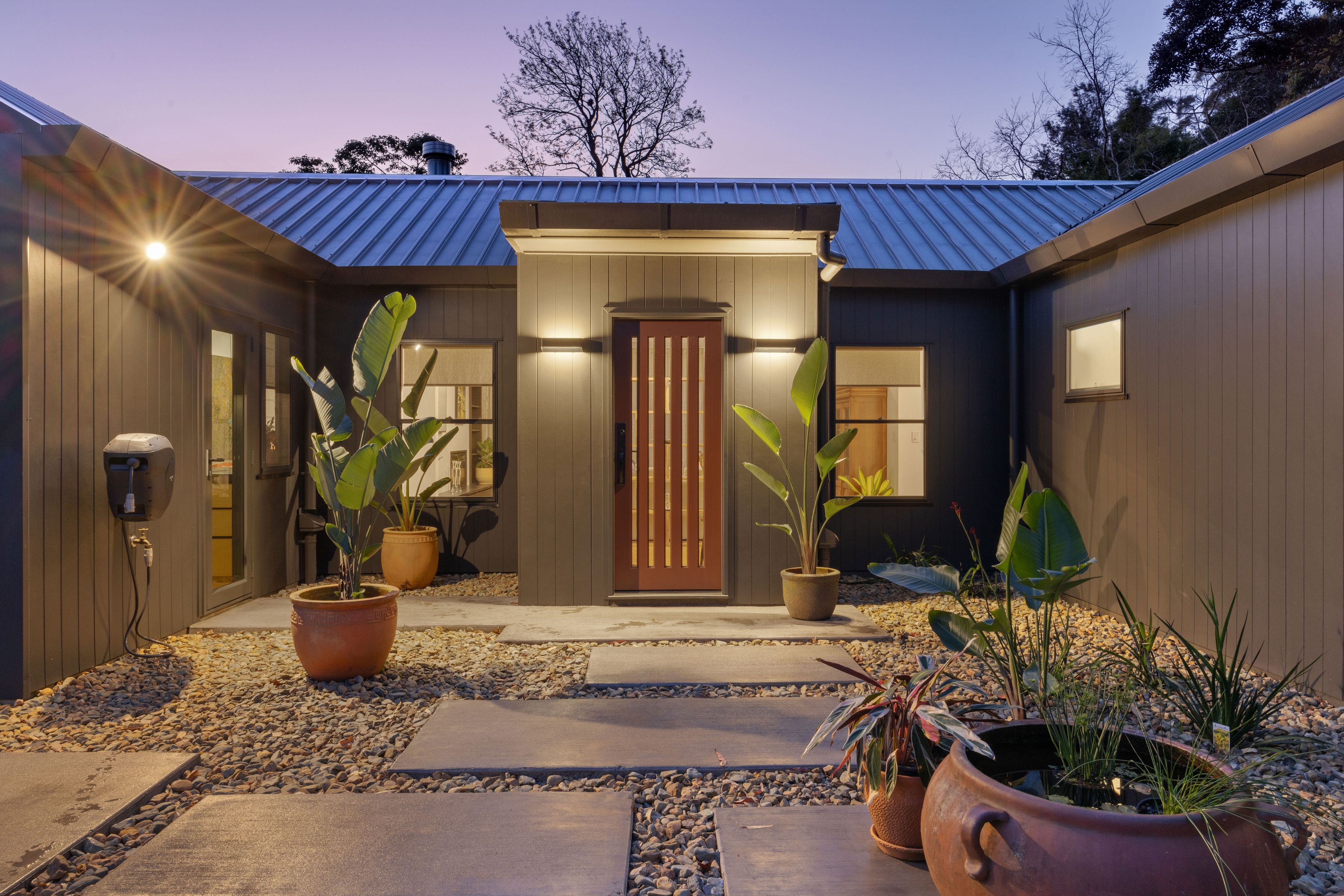 45 Mary Cairncross Avenue — photo 4 of 30