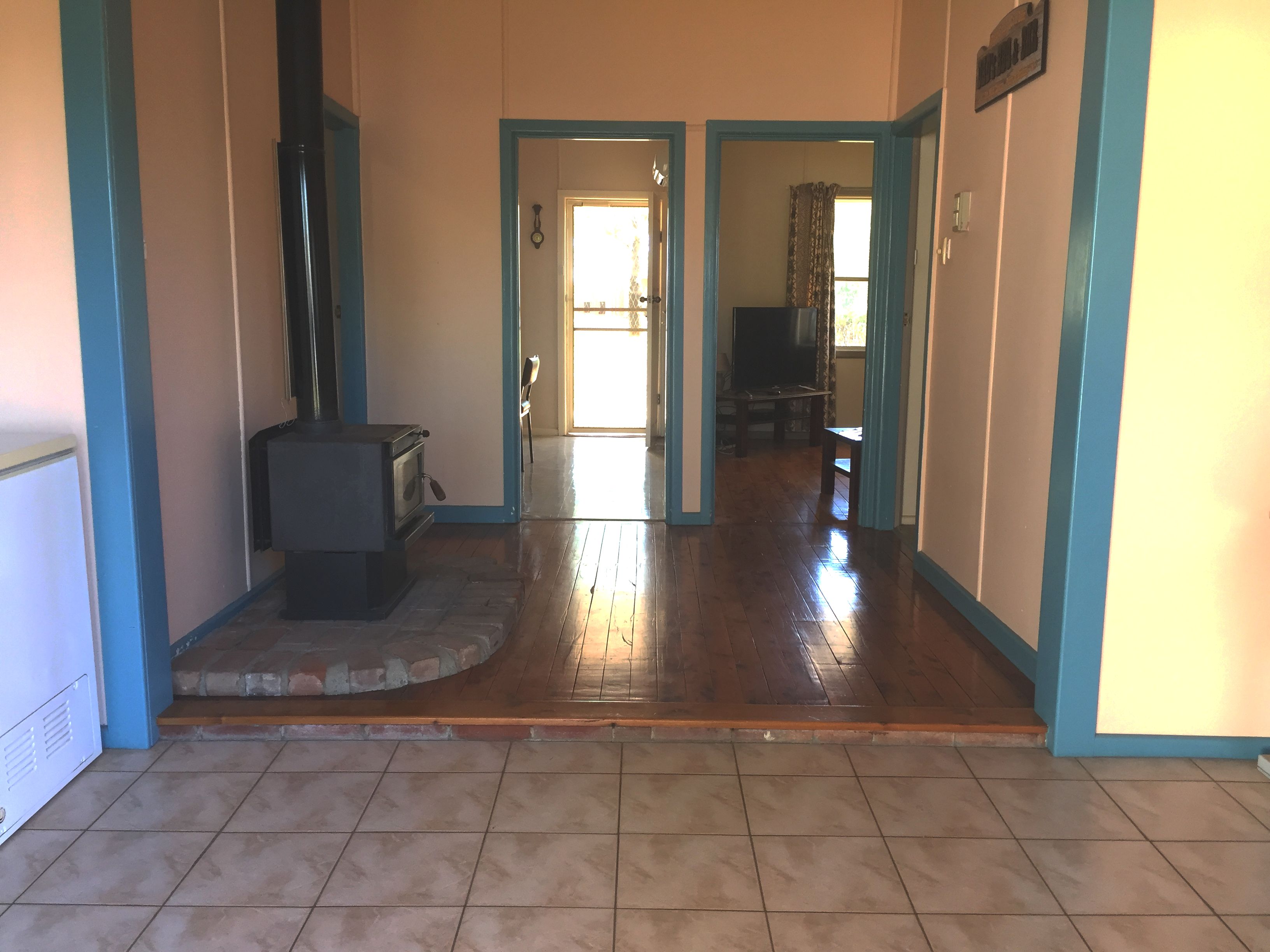 43 Brolgan Road, Parkes, NSW 2870