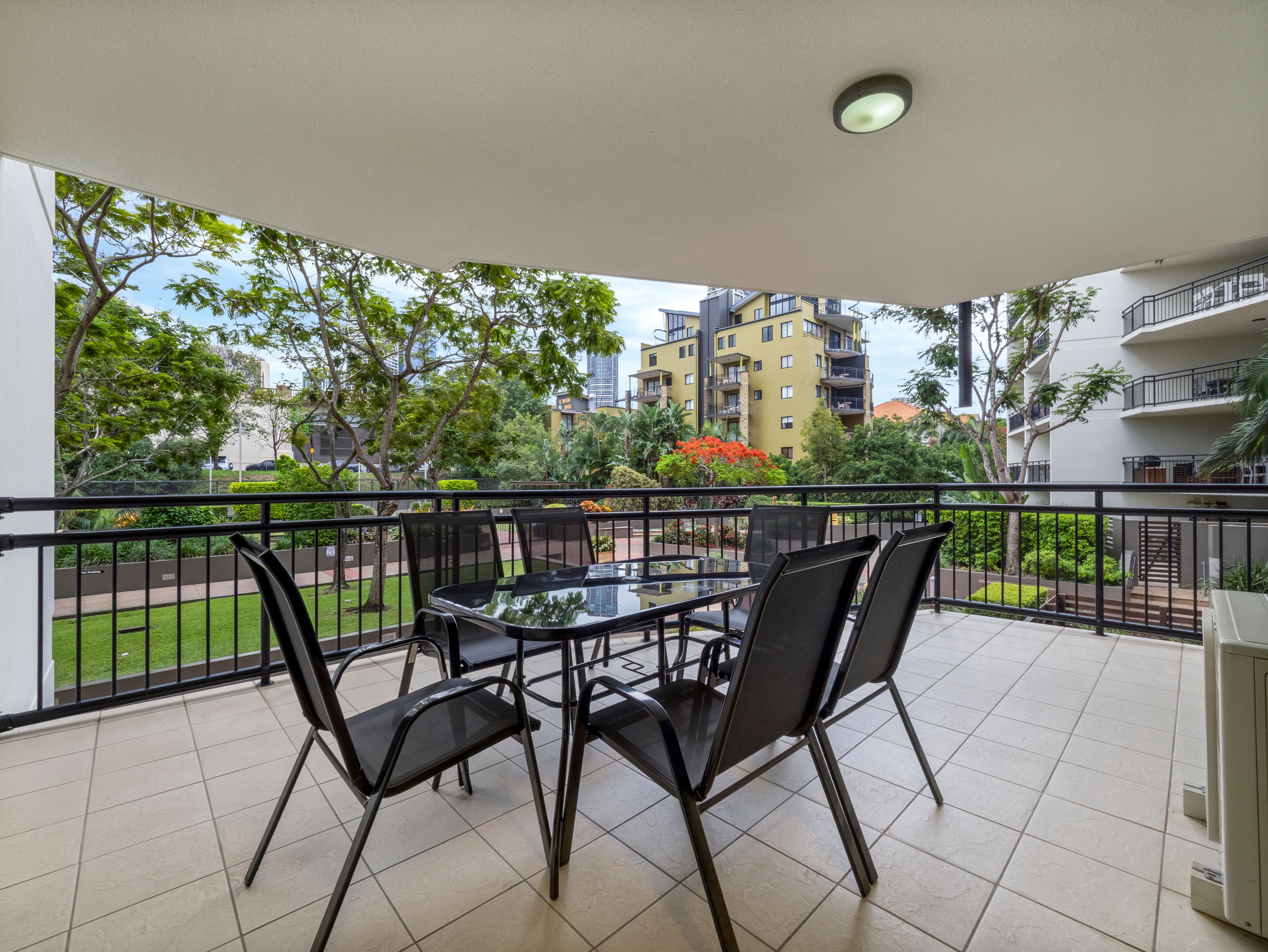 20/15 Goodwin Street, Kangaroo Point, QLD 4169